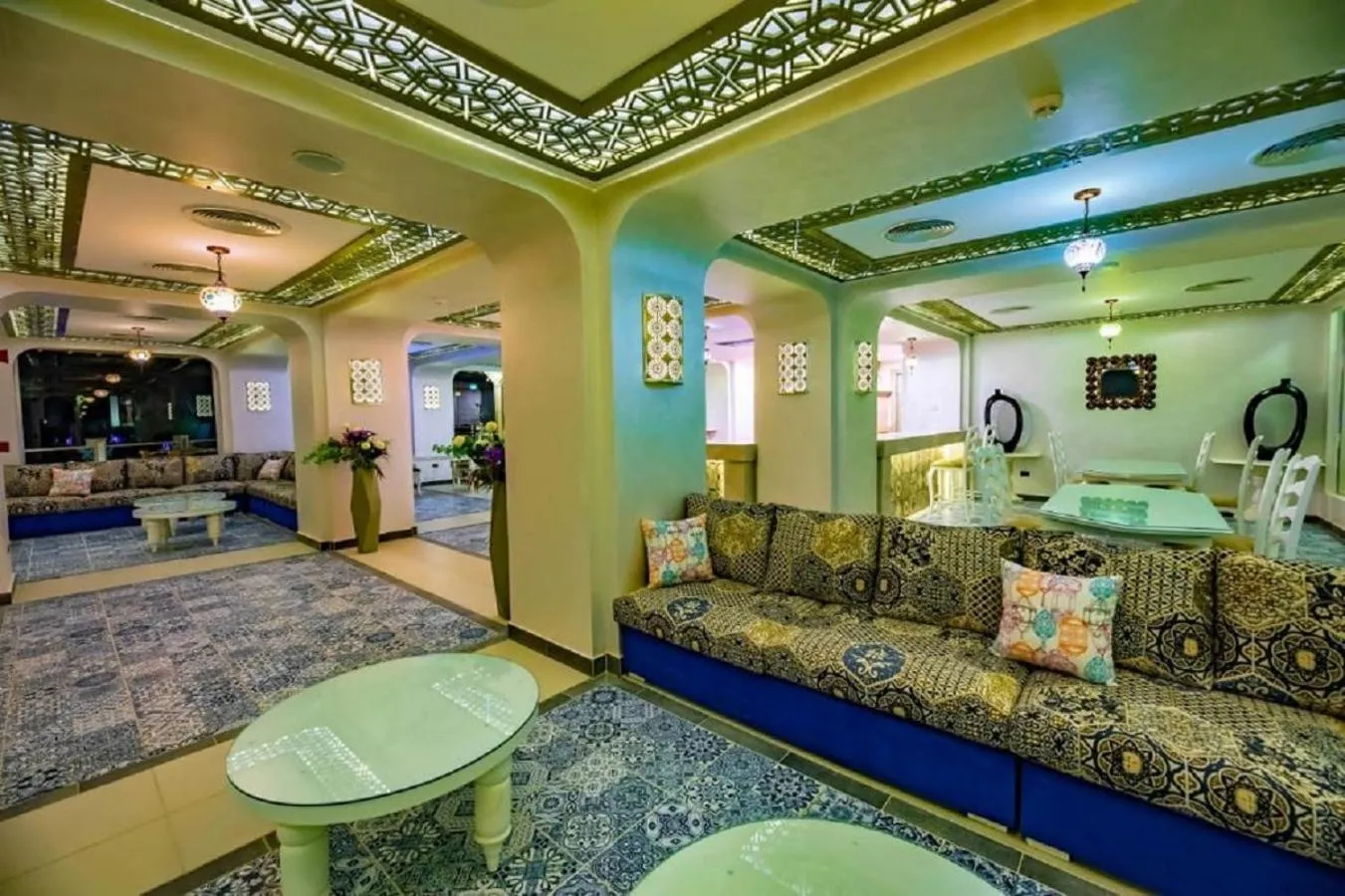 Restaurant/places to eat in Gravity Hotel & Aqua Park Sahl Hasheesh Families and Couples Only