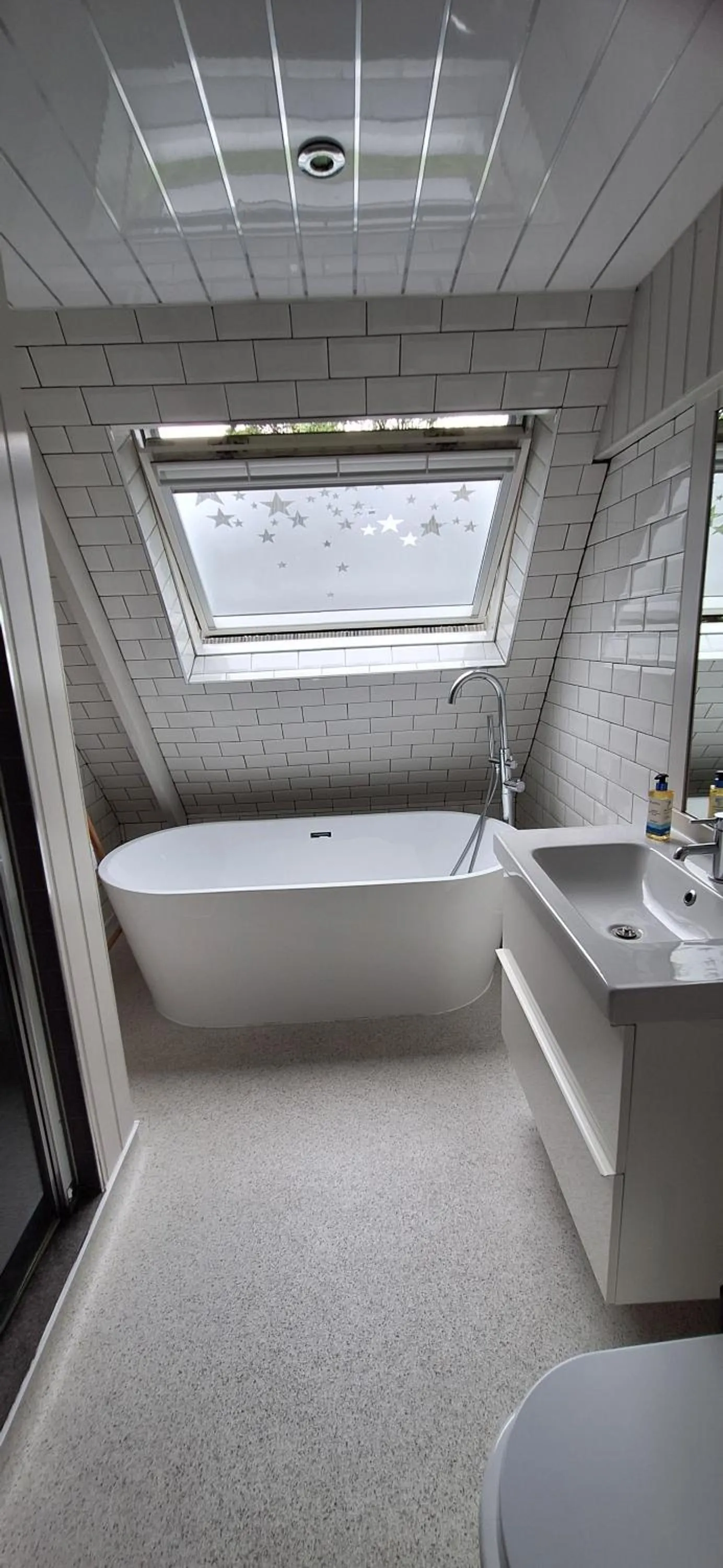 Bathroom in Lochend Chalets