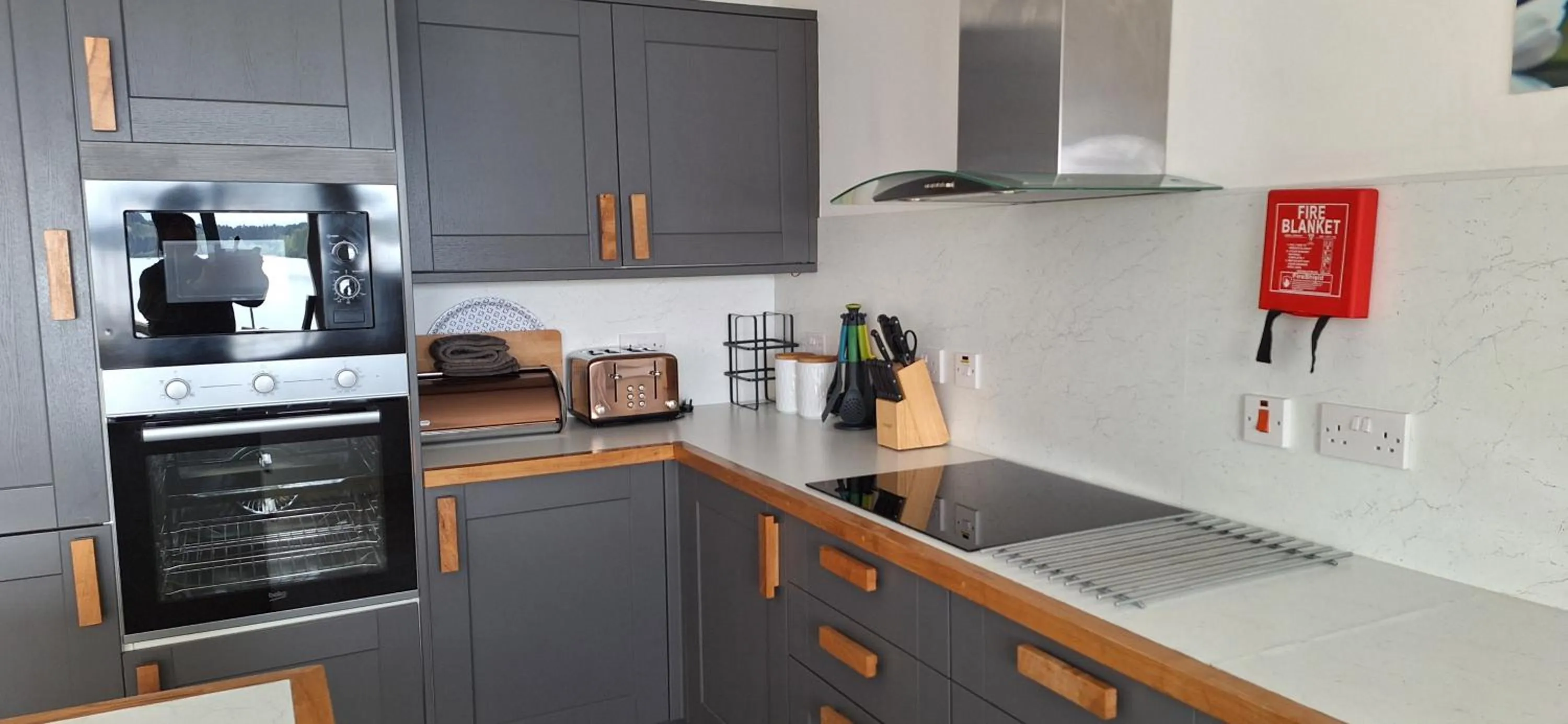 Coffee/tea facilities in Lochend Chalets