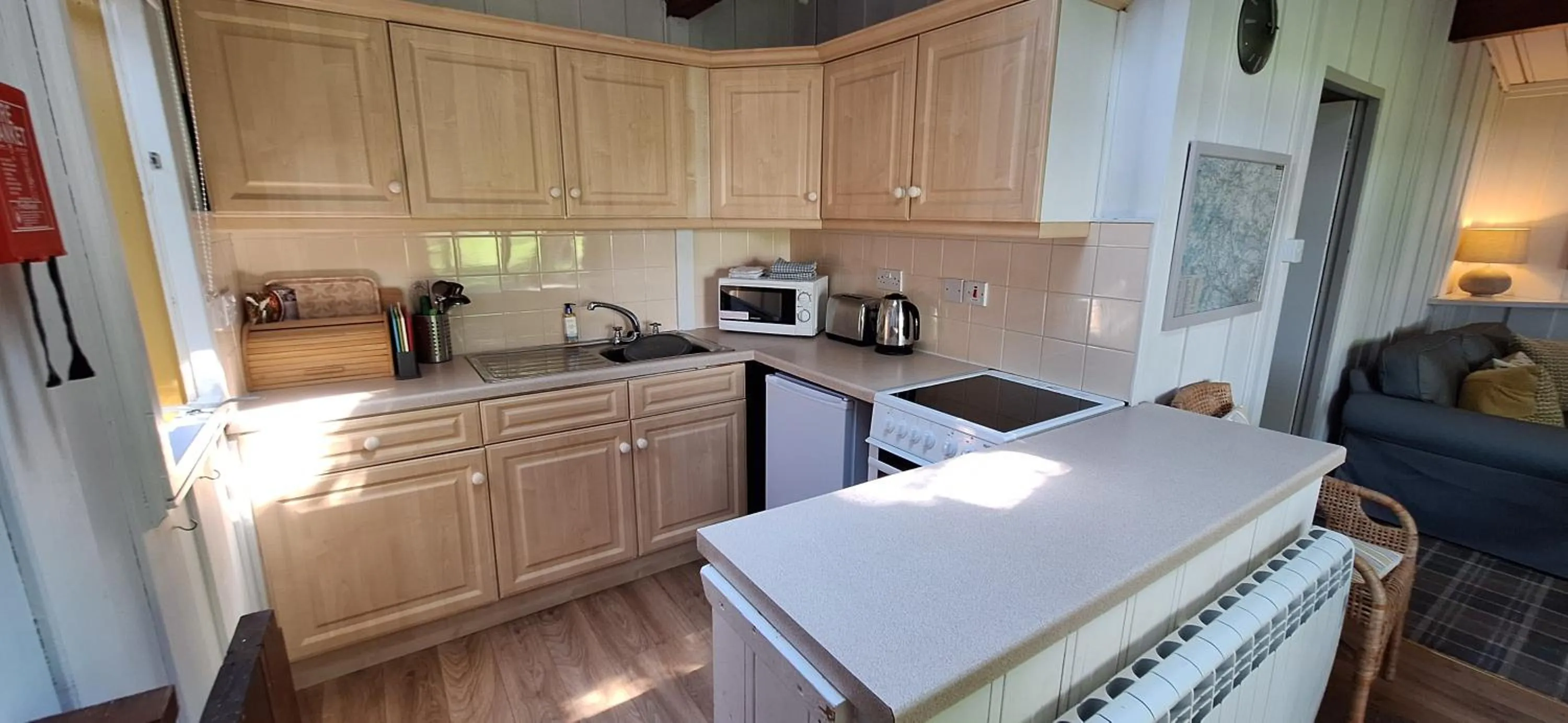 Kitchen or kitchenette in Lochend Chalets