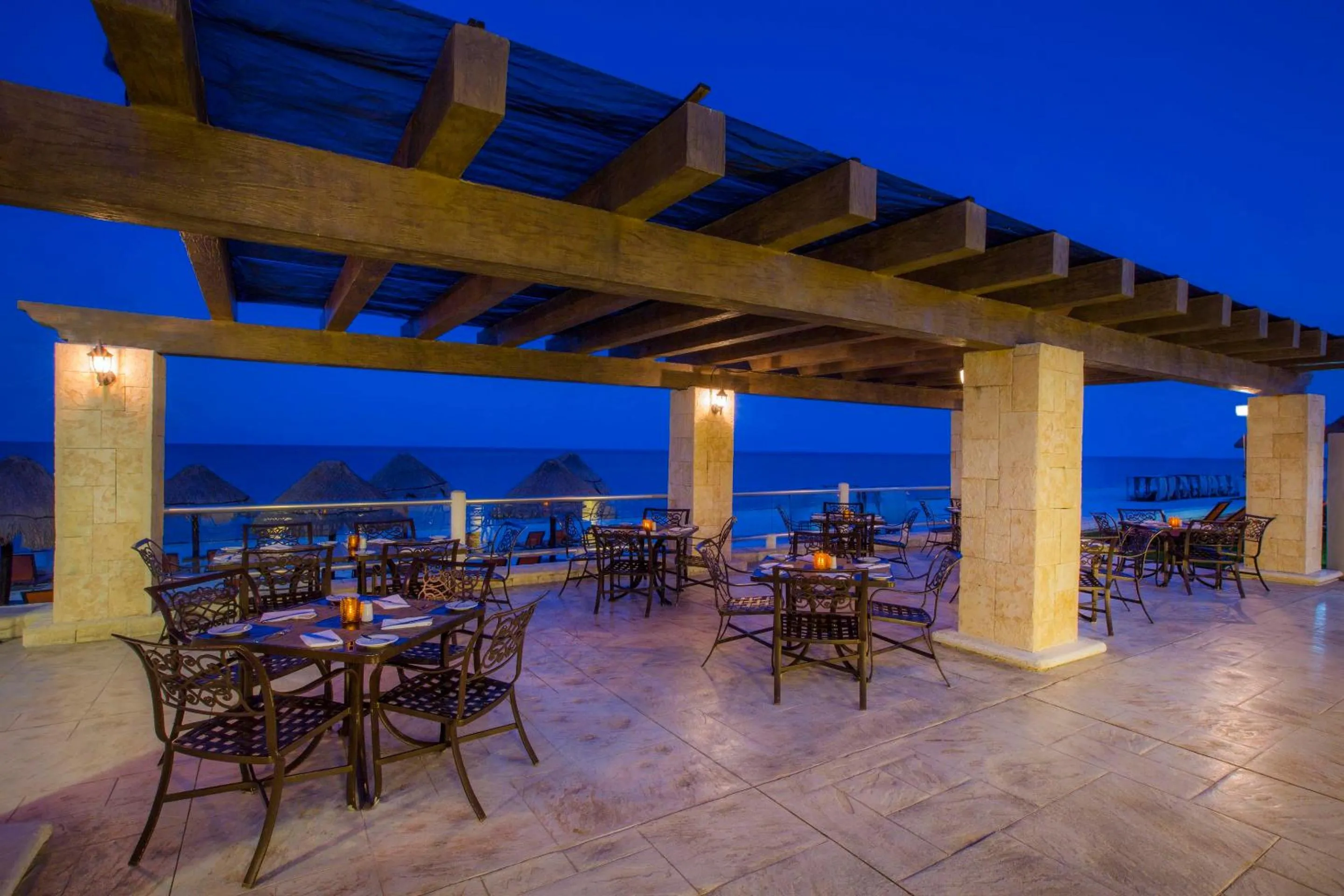 Restaurant/places to eat in Moon Palace Nizuc - All Inclusive