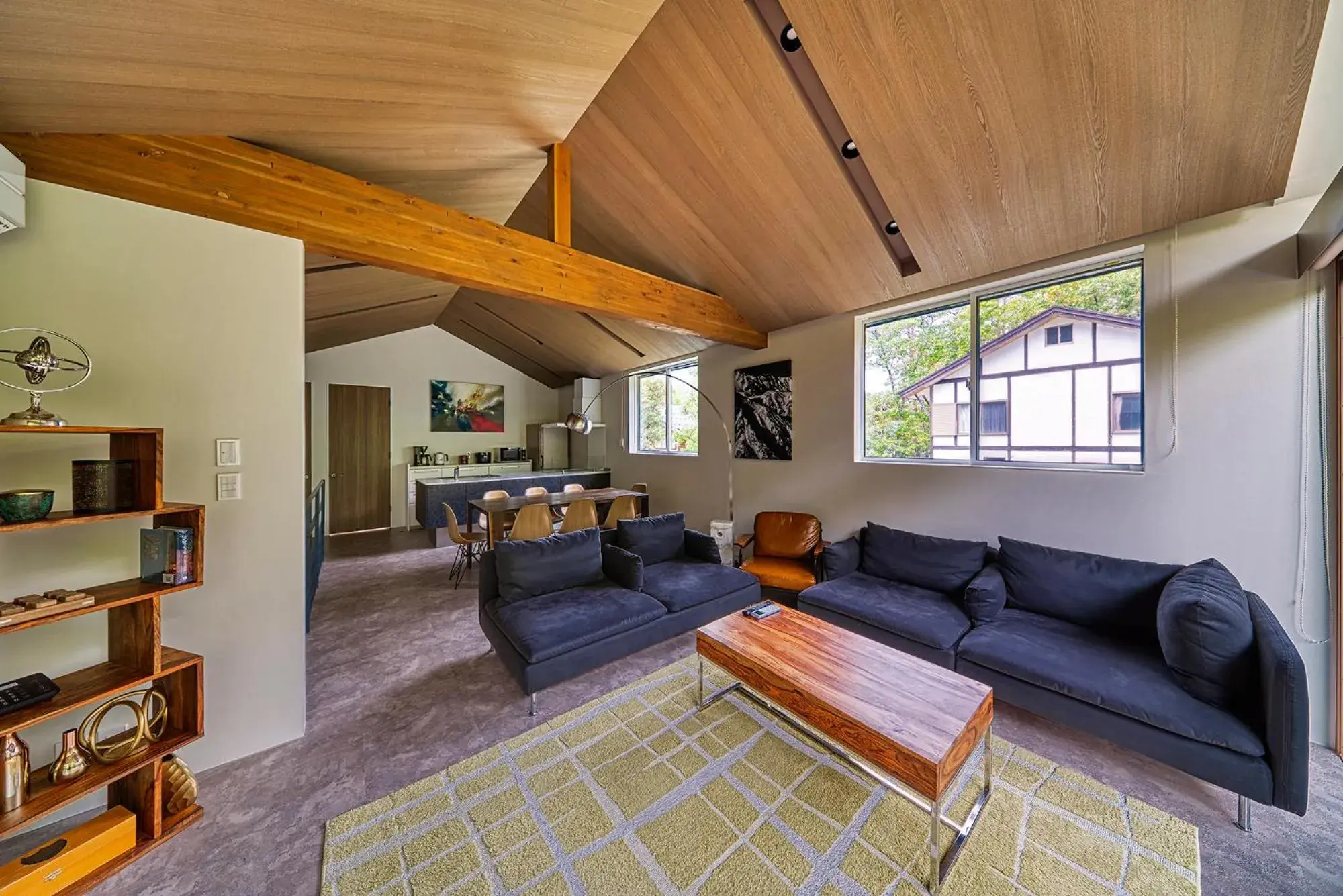 Grey Wolf Chalet by Hakuba White Fox Company Grey Wolf Chalet by Hakuba White Fox Company