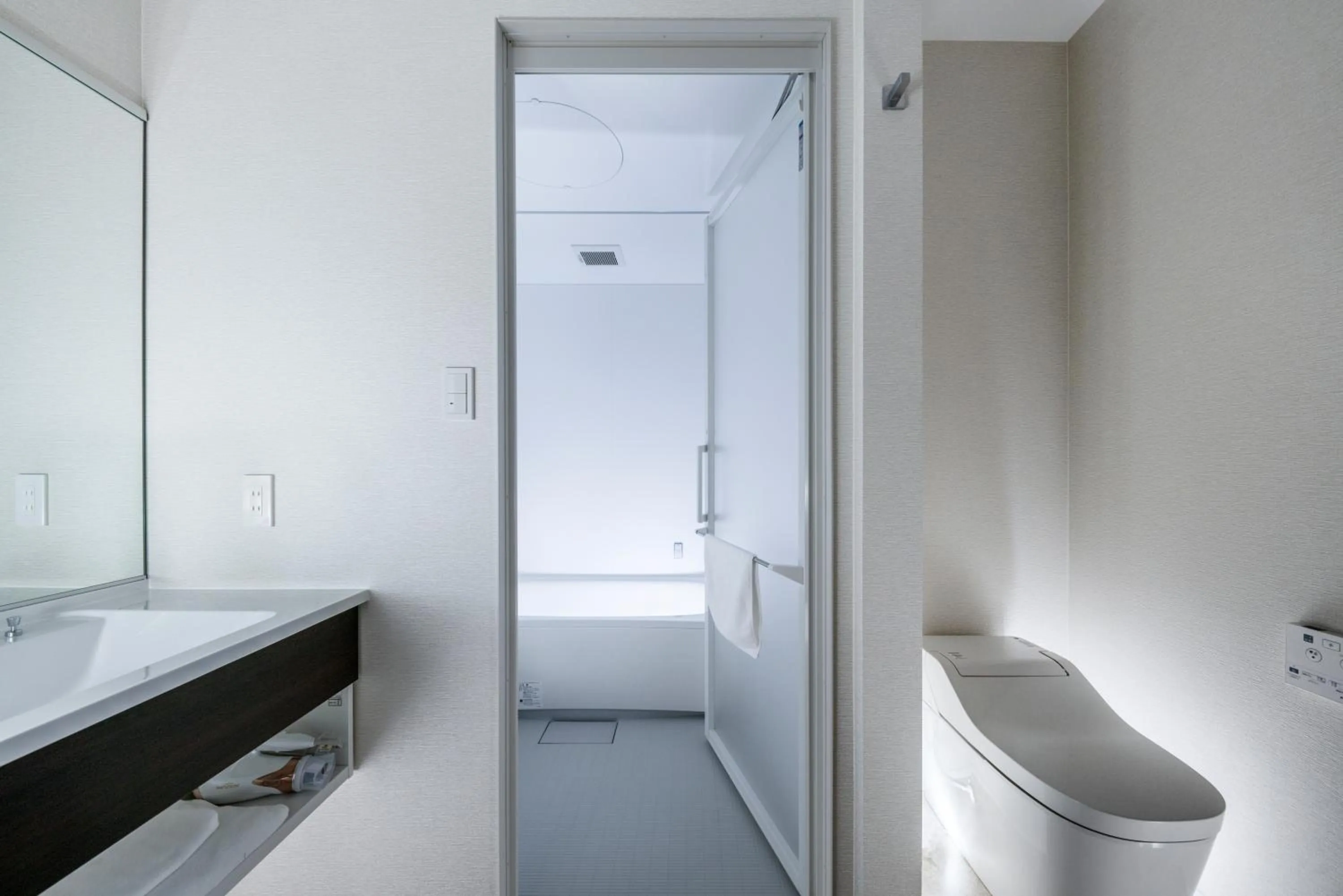 Toilet in Grey Wolf Chalet by Hakuba White Fox Company