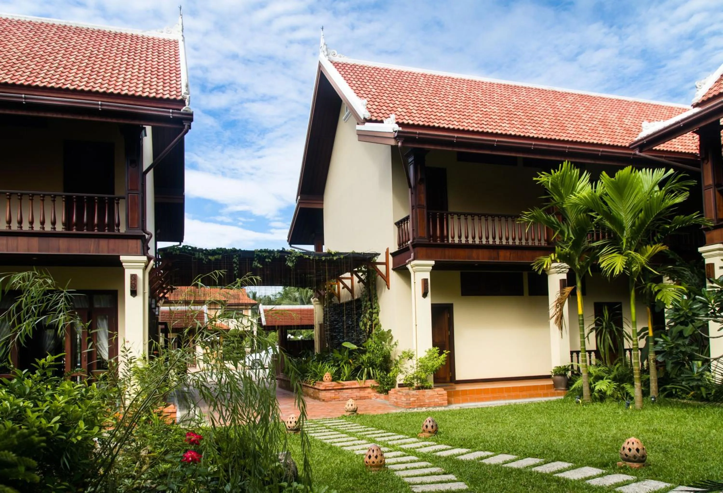 Facade/entrance in Sada Hotel