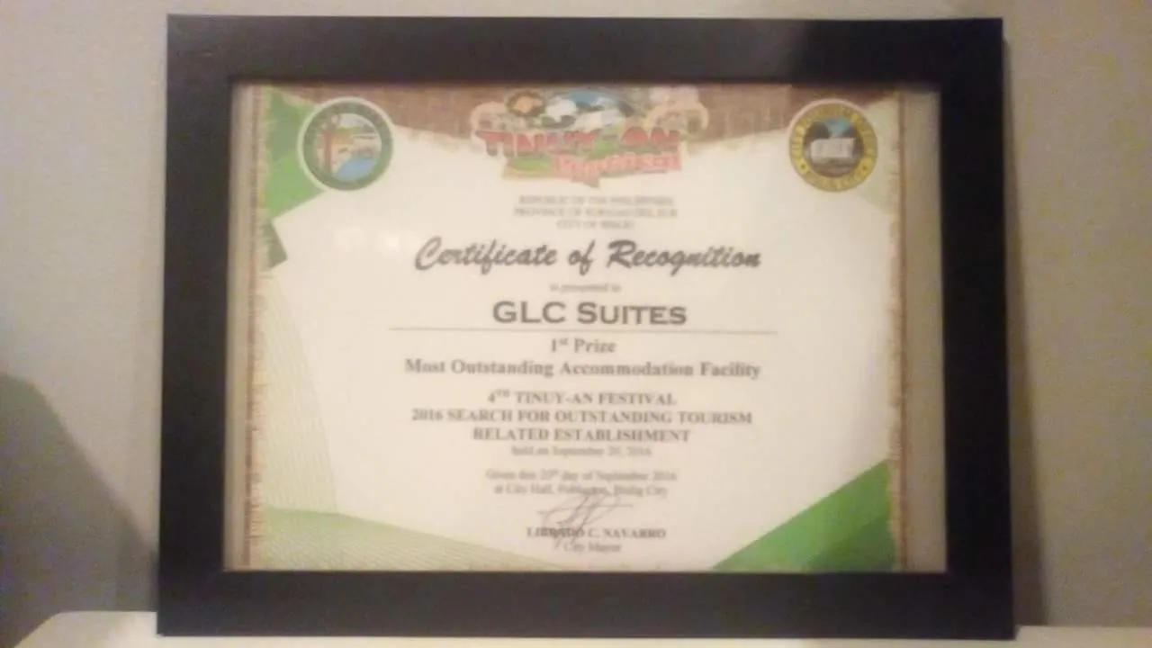GLC SUITES