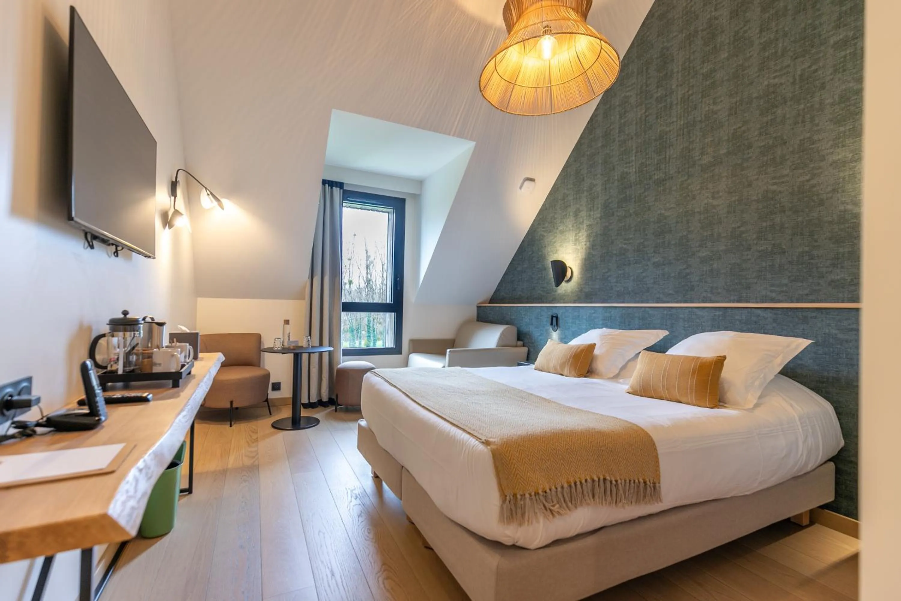 Property building, Bed in Auberge de la Caillère