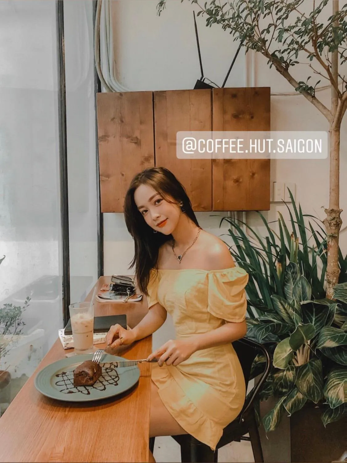 People in Leaf Signature Hotel - Lá Group