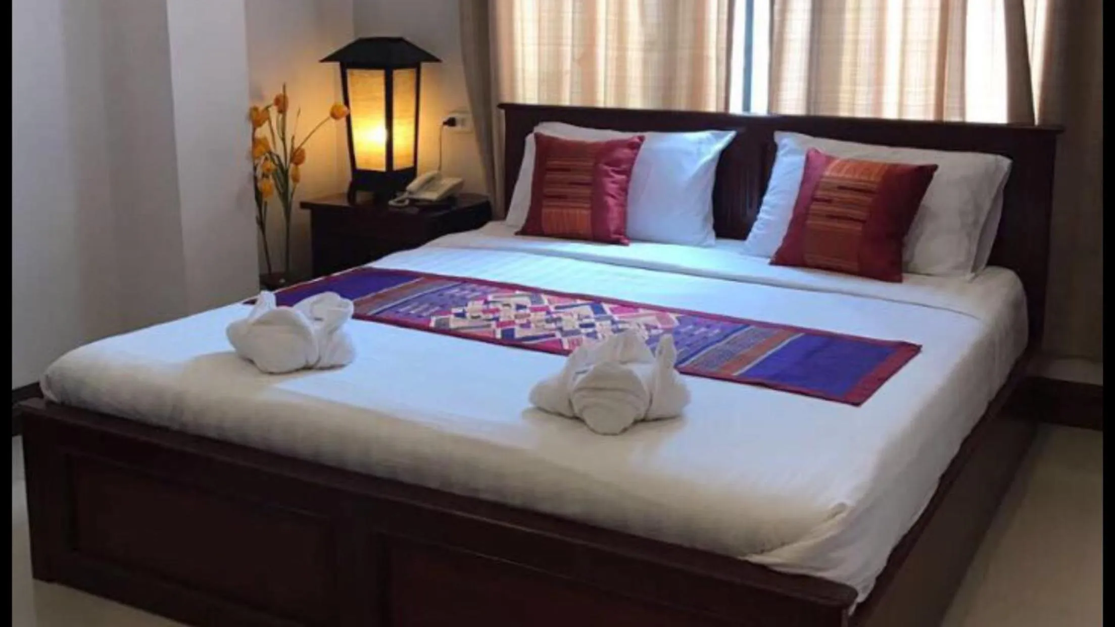 Bed in Vientiane SP Hotel