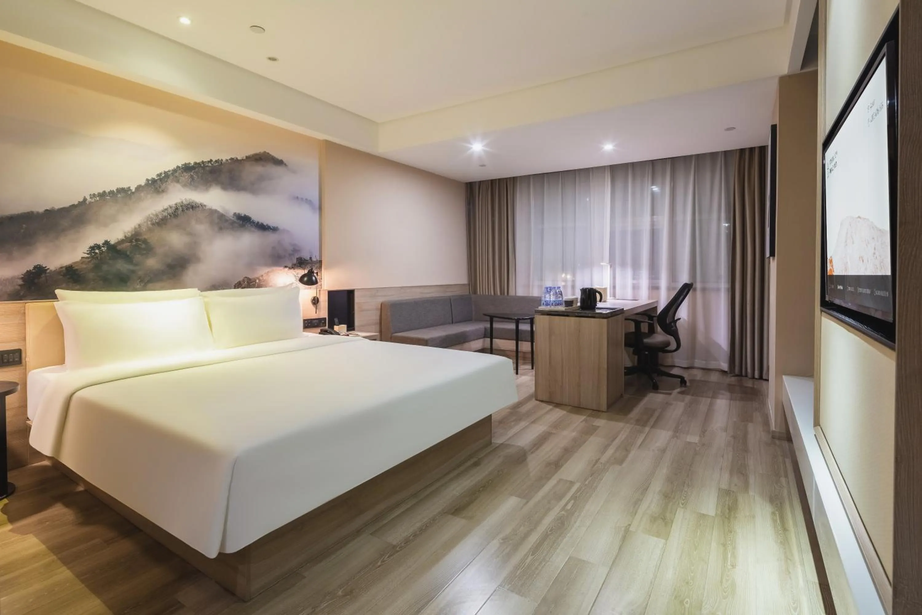 Bed in Atour Jiaozhou Qingdao Hotel