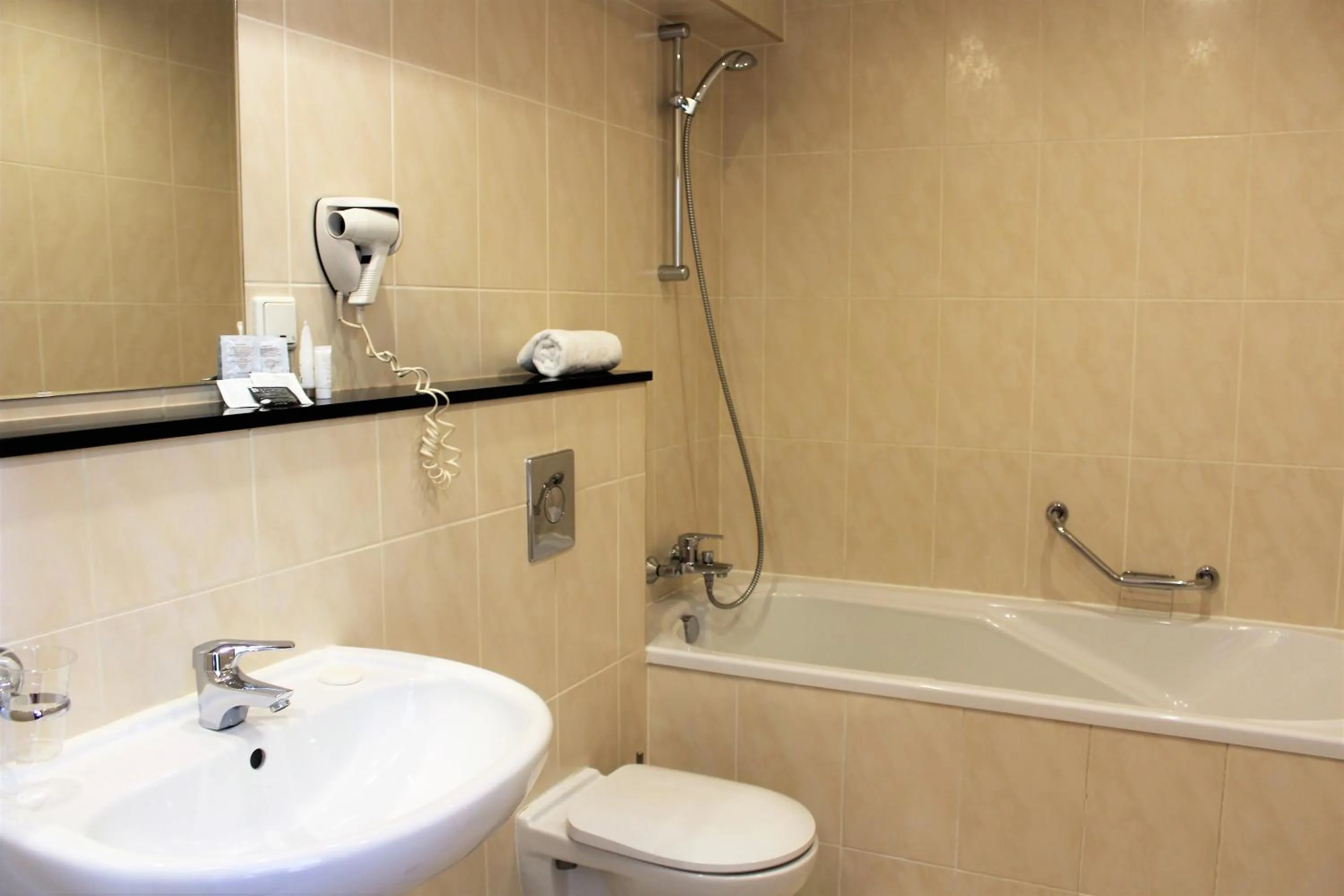 Bathroom in Hotel Biały