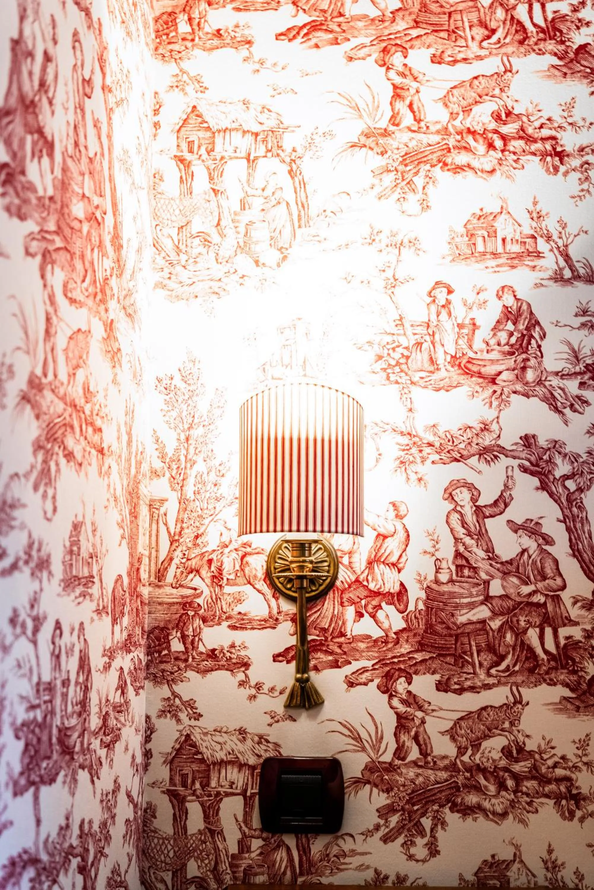 Decorative detail in Maison Eugenie