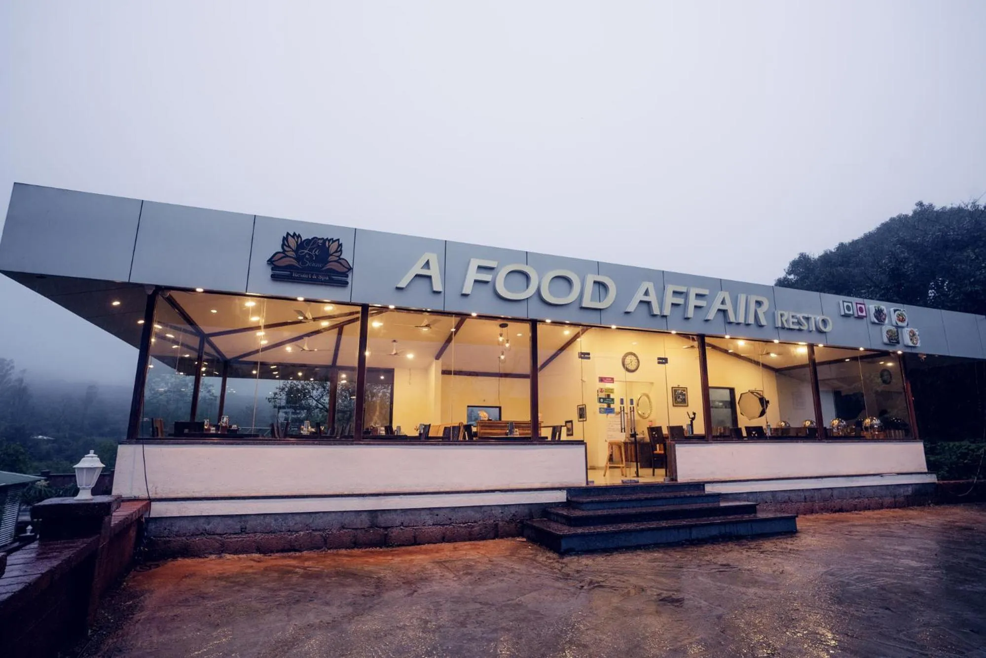 Restaurant/places to eat in La Serene Resort and Spa