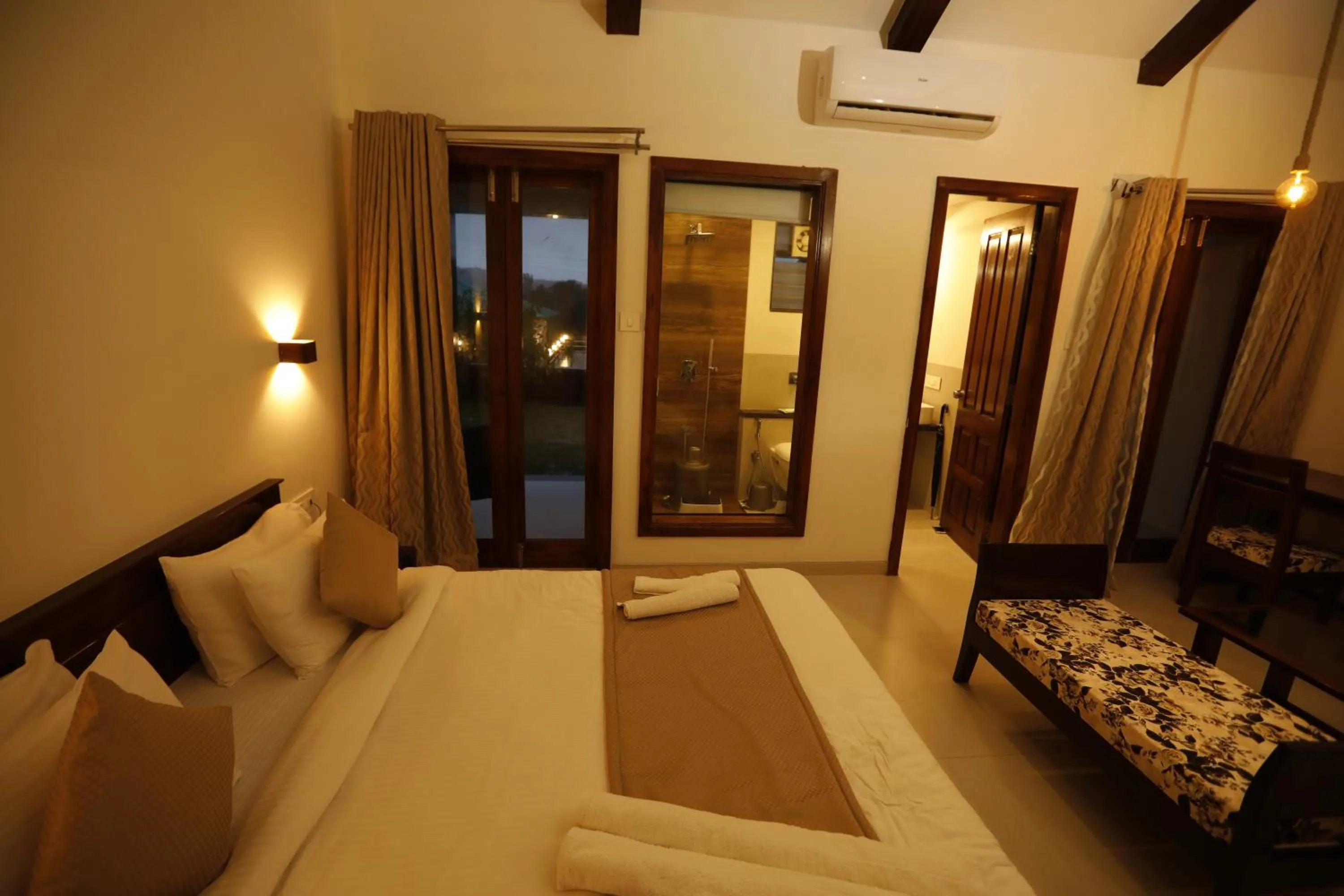 View (from property/room), Bed in La Serene Resort and Spa