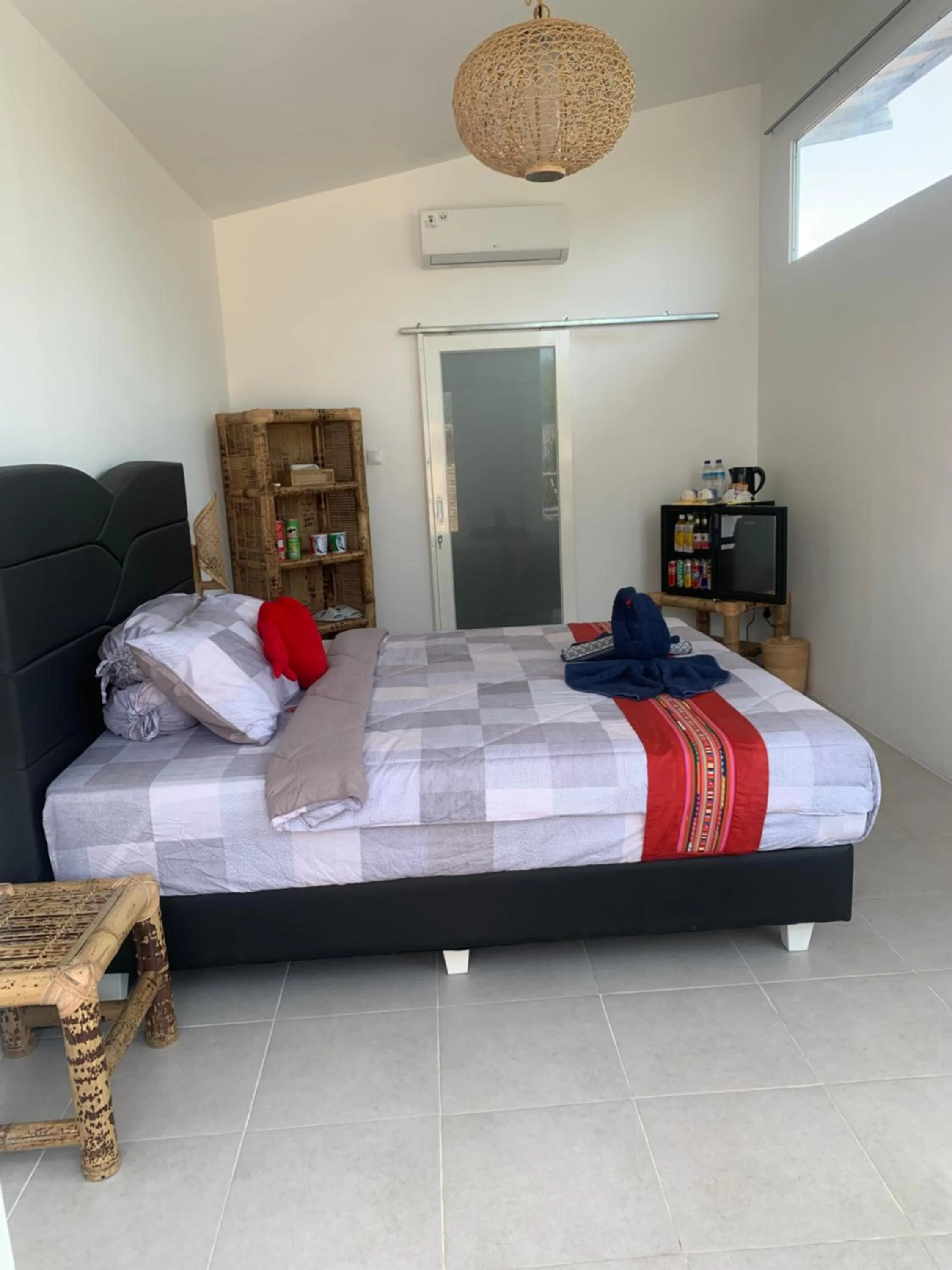 Bed in Gili Davidoff Bungalow