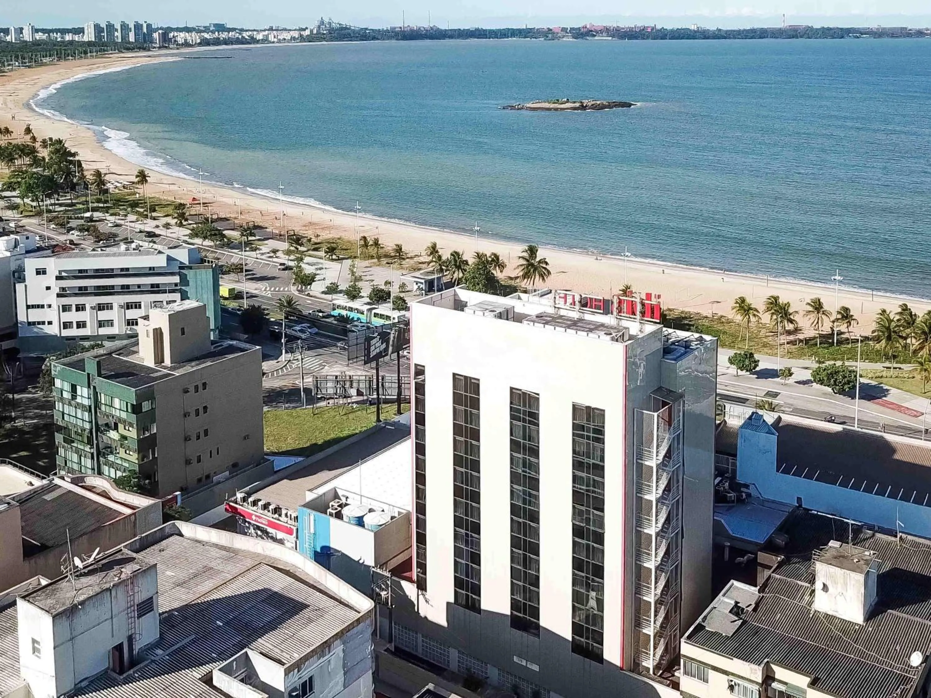 Property building in ibis Vitoria Praia de Camburi