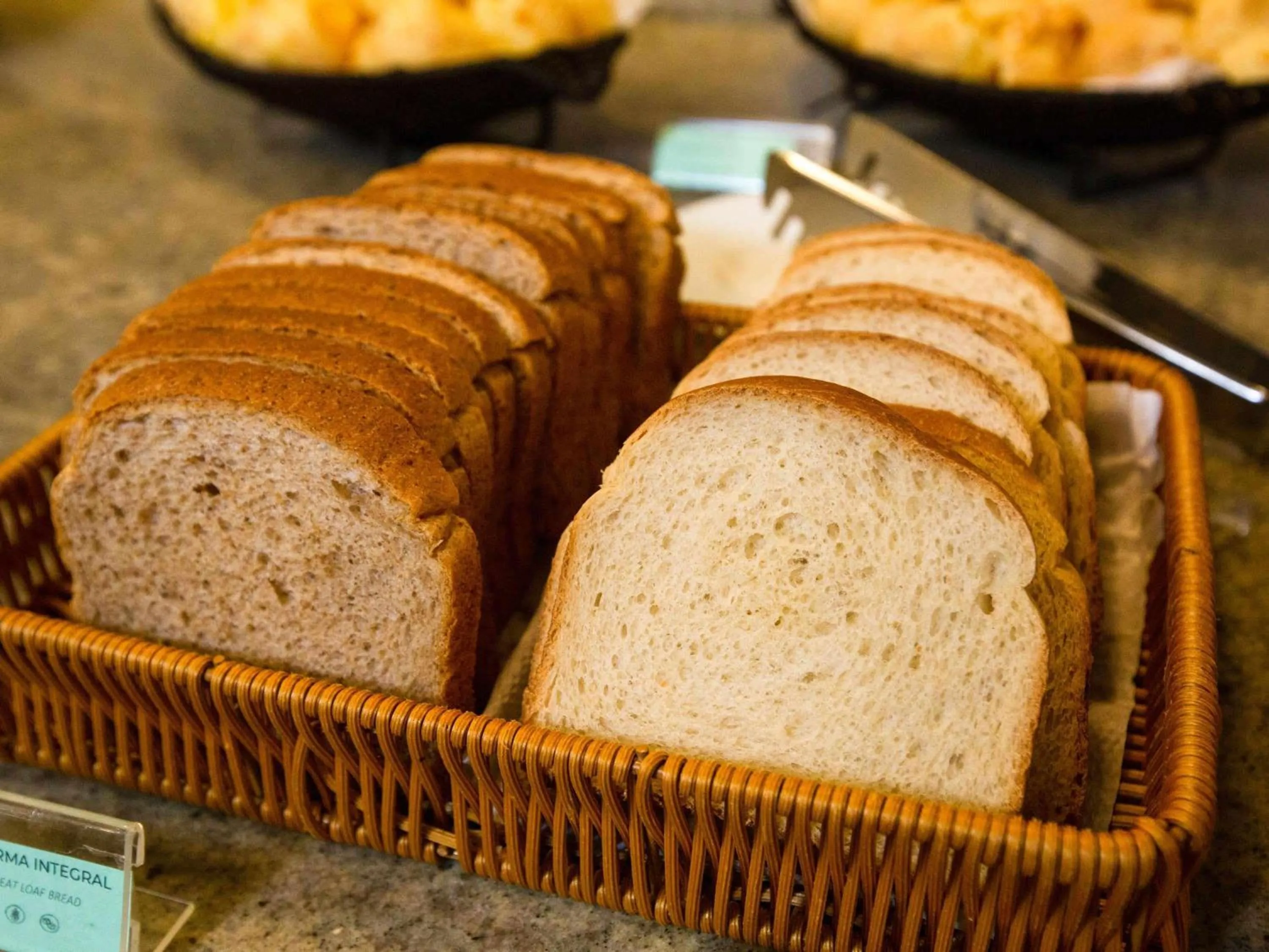 Restaurant/places to eat in ibis Vitoria Praia de Camburi