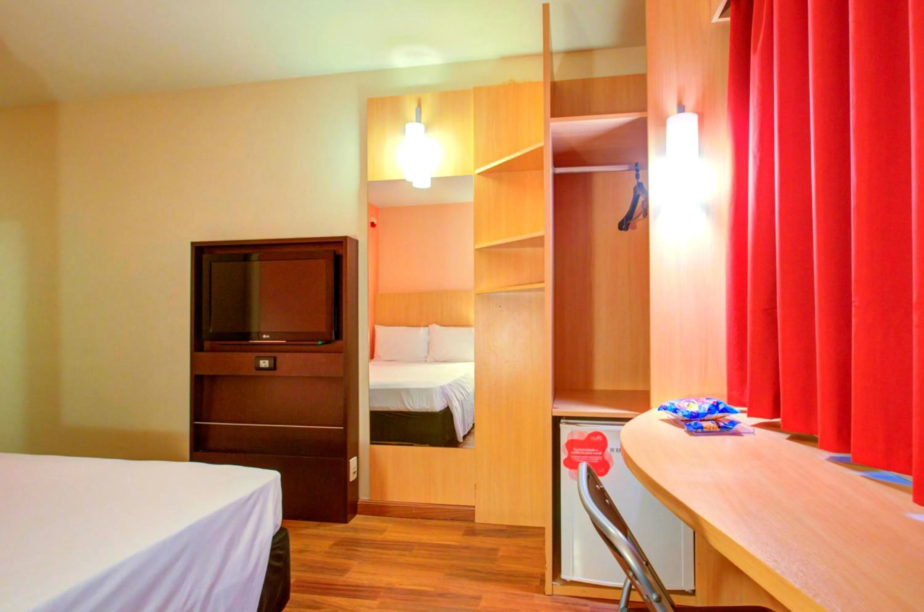 Bed in ibis Vitoria Praia de Camburi