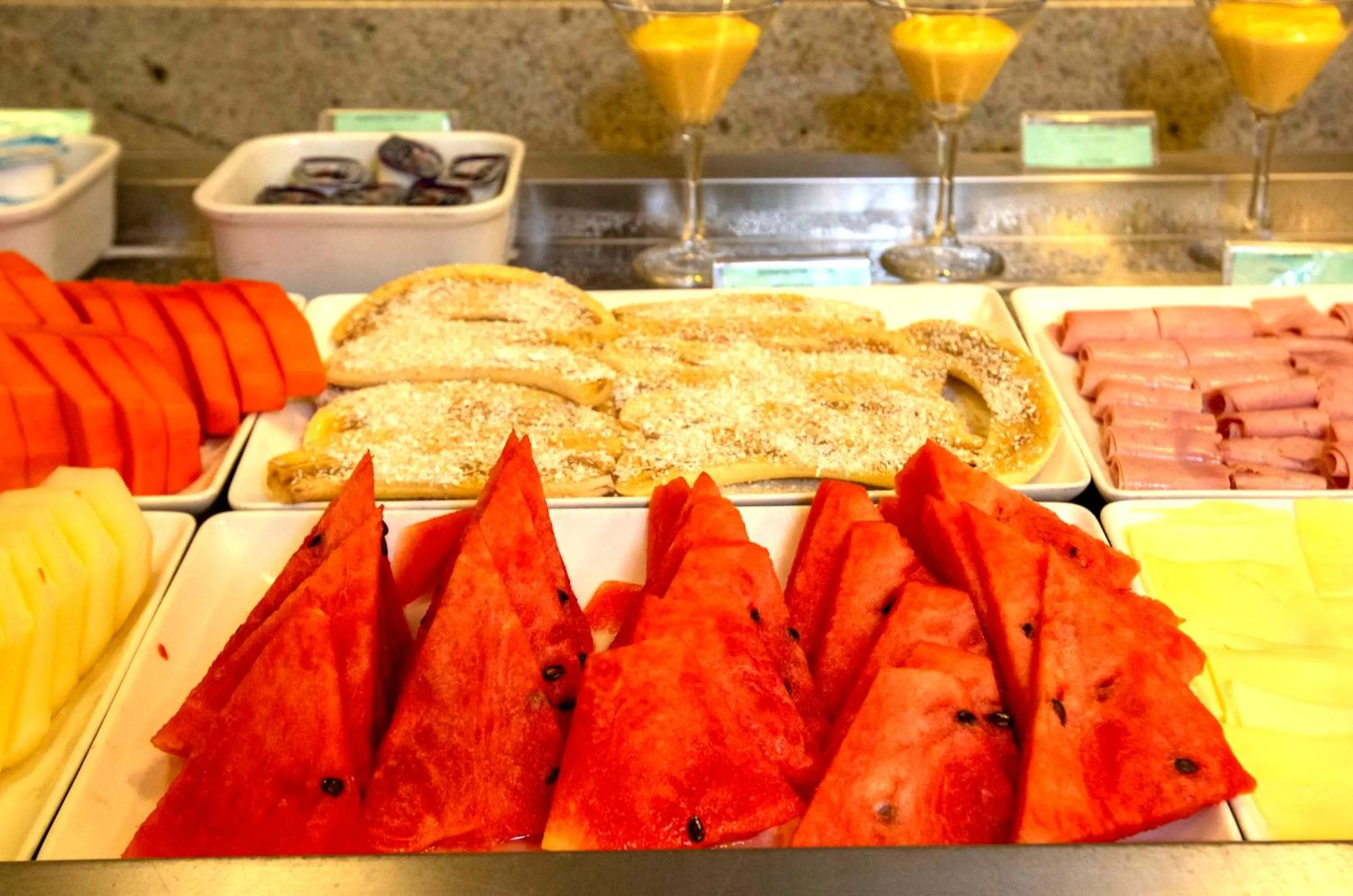 Food and drinks in ibis Vitoria Praia de Camburi