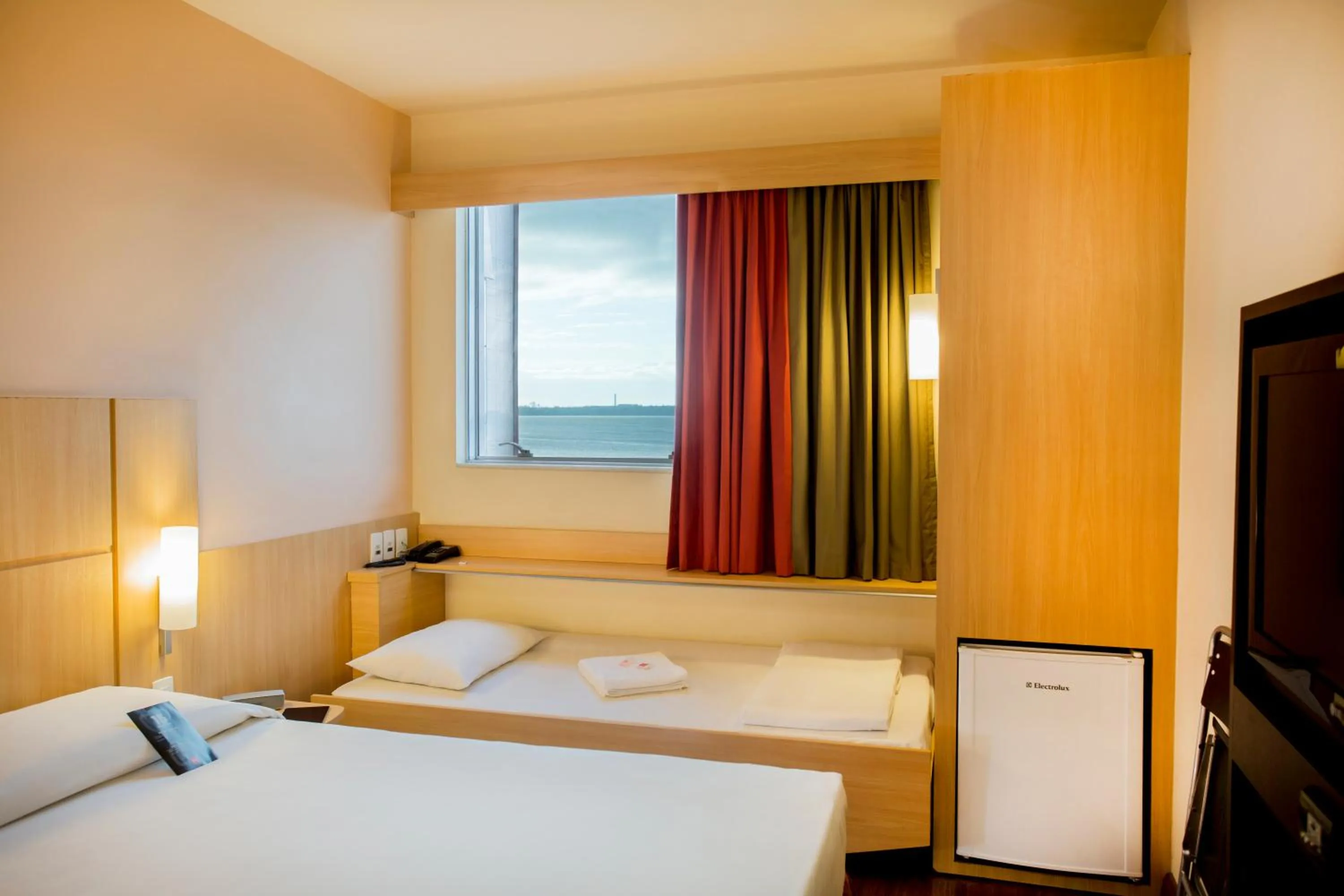 Bed in ibis Vitoria Praia de Camburi