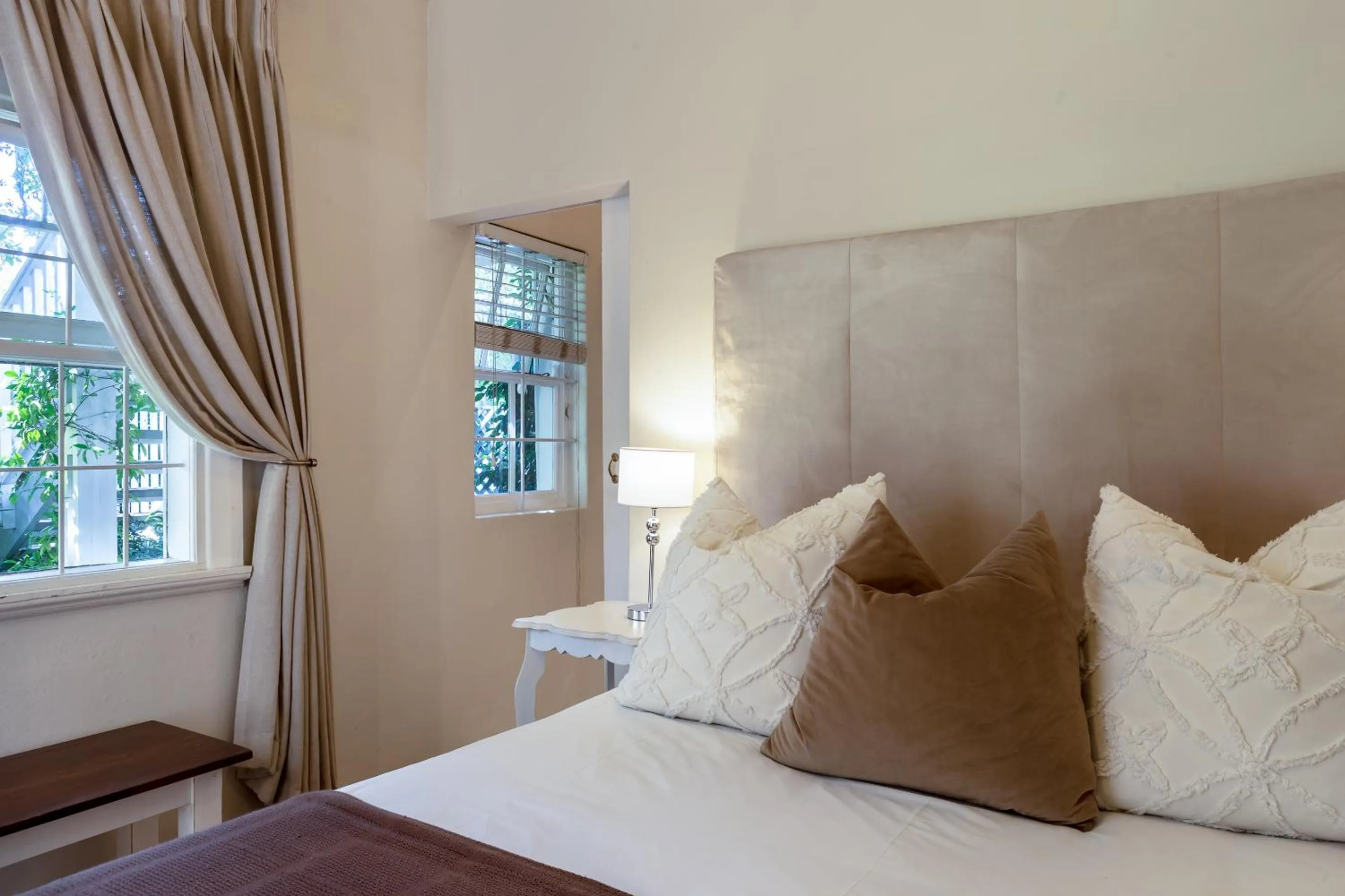 Bed in Sandown Lodge