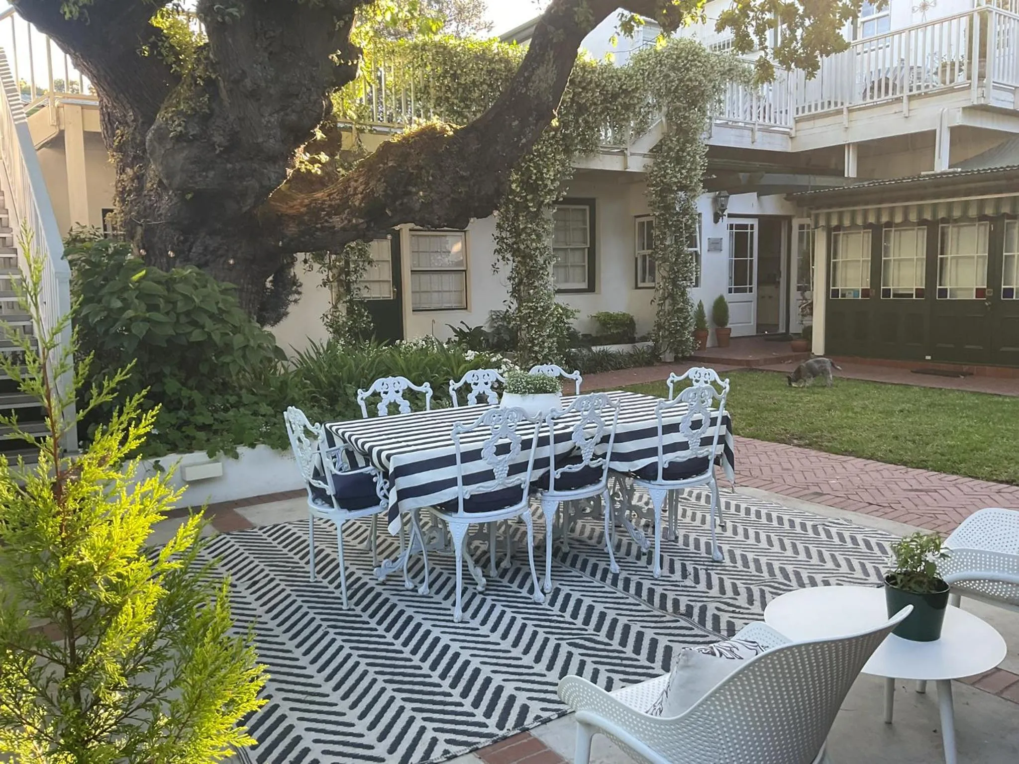 Spring in Sandown Lodge