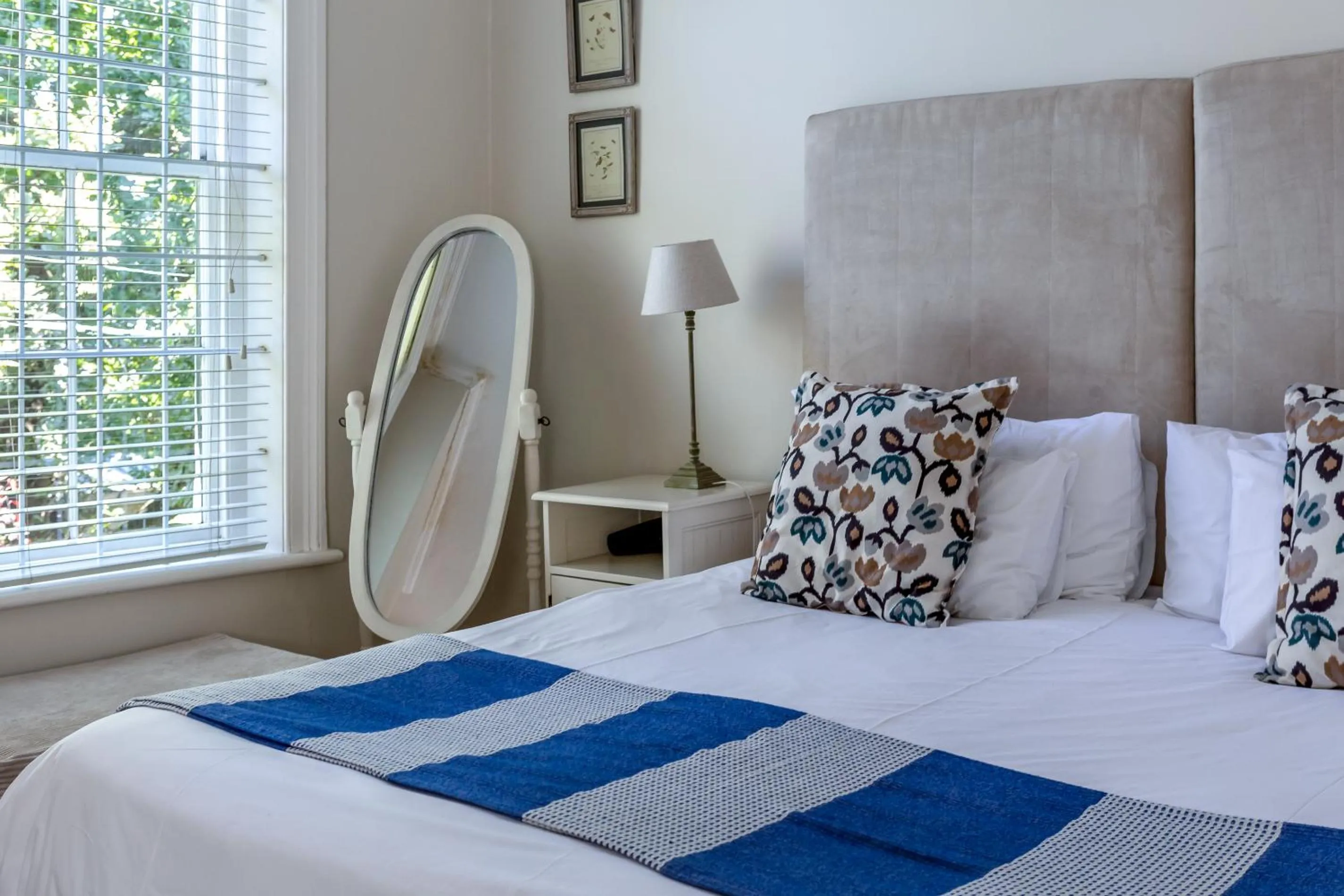 Bed in Sandown Lodge