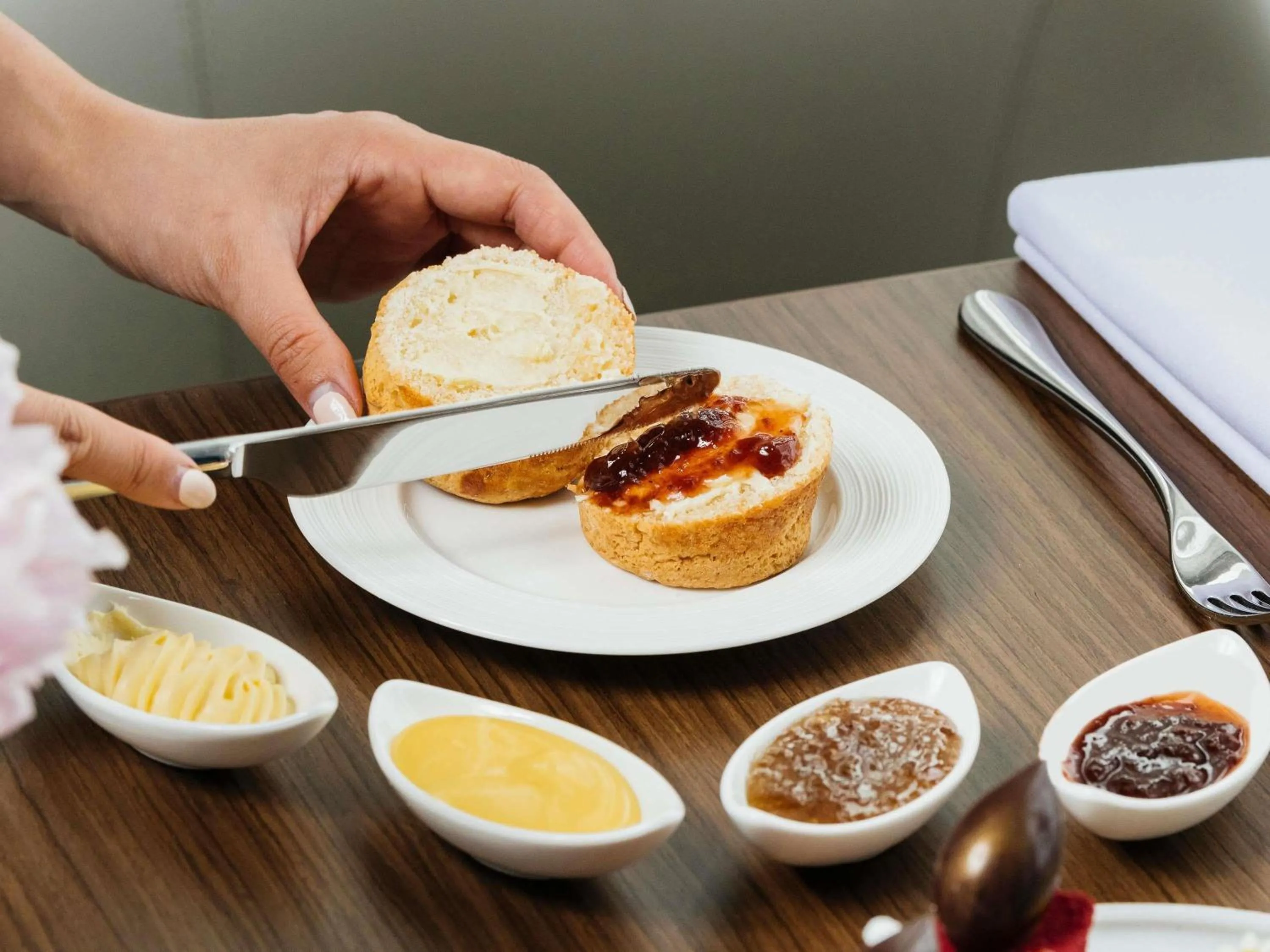 Breakfast in Hotel Chadstone Melbourne MGallery Collection