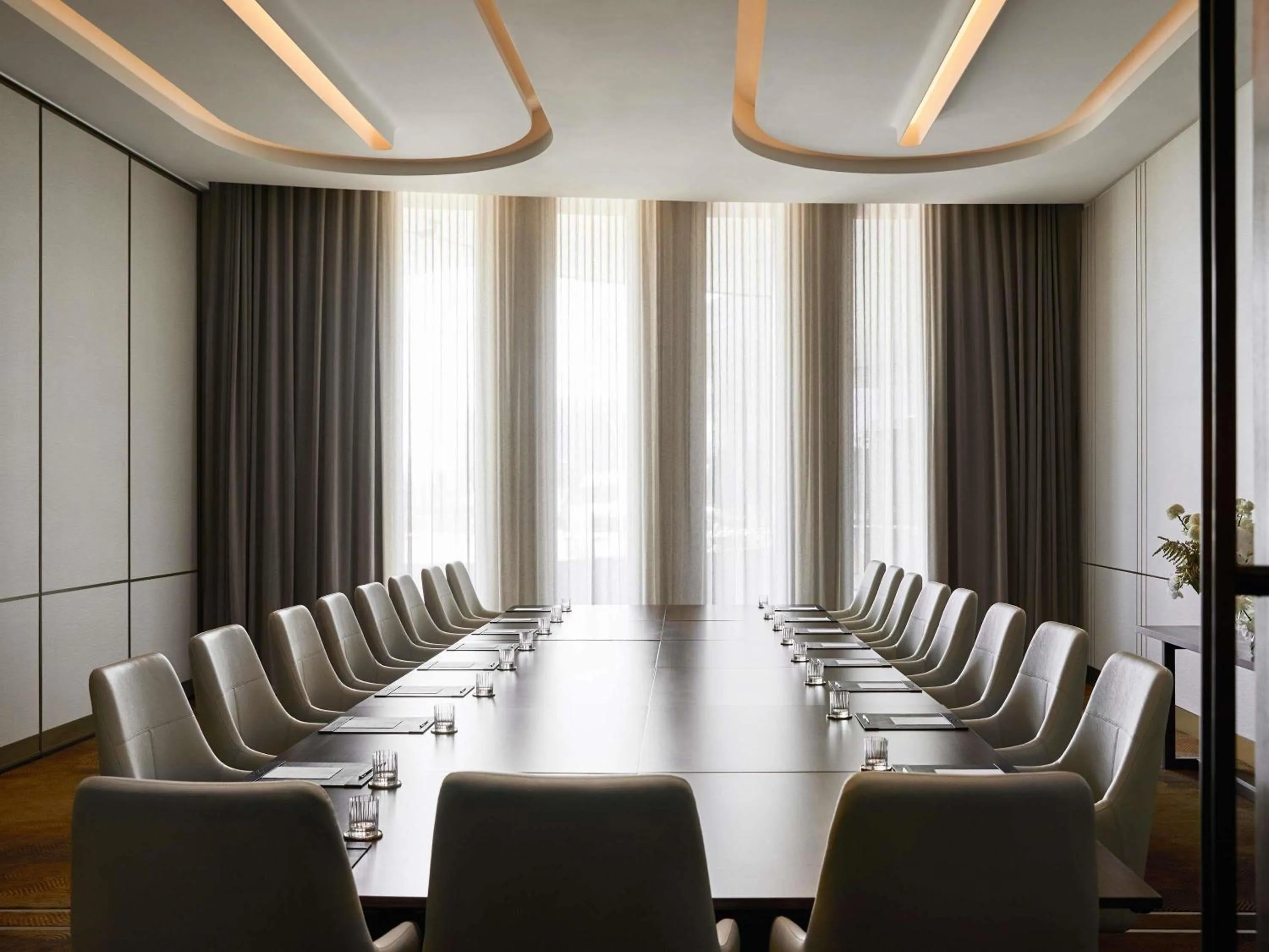 Meeting/conference room in Hotel Chadstone Melbourne MGallery Collection