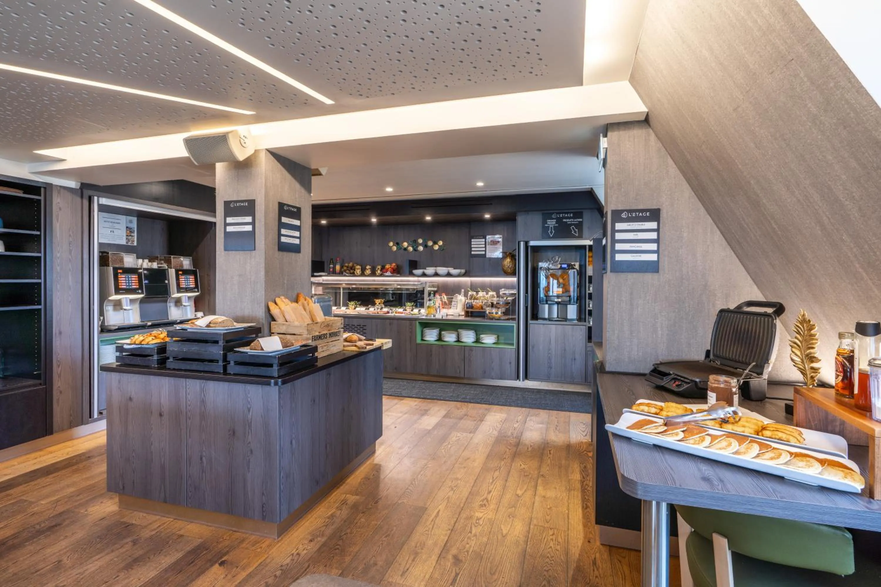 Continental breakfast in Novotel Deauville Plage