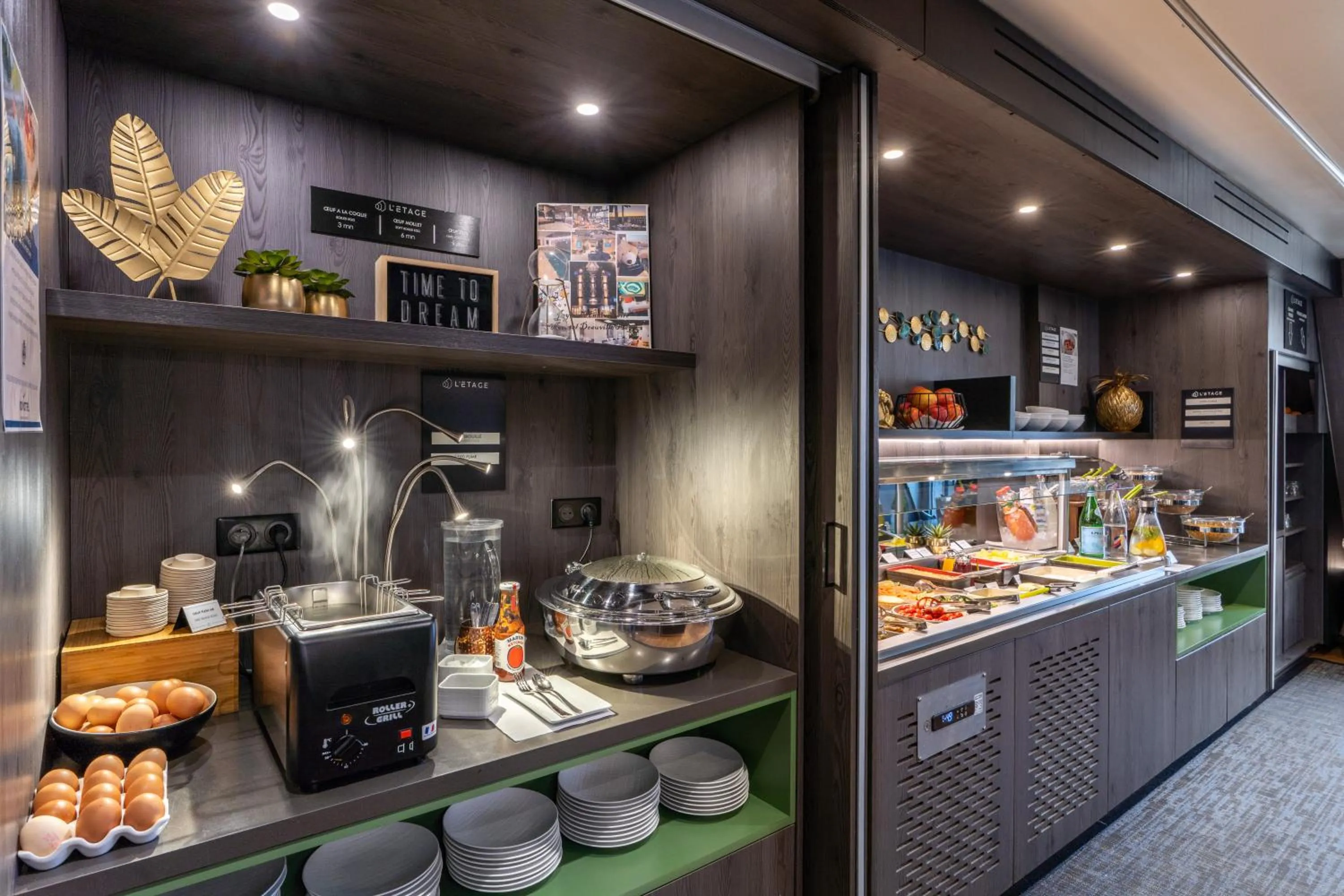 Continental breakfast in Novotel Deauville Plage