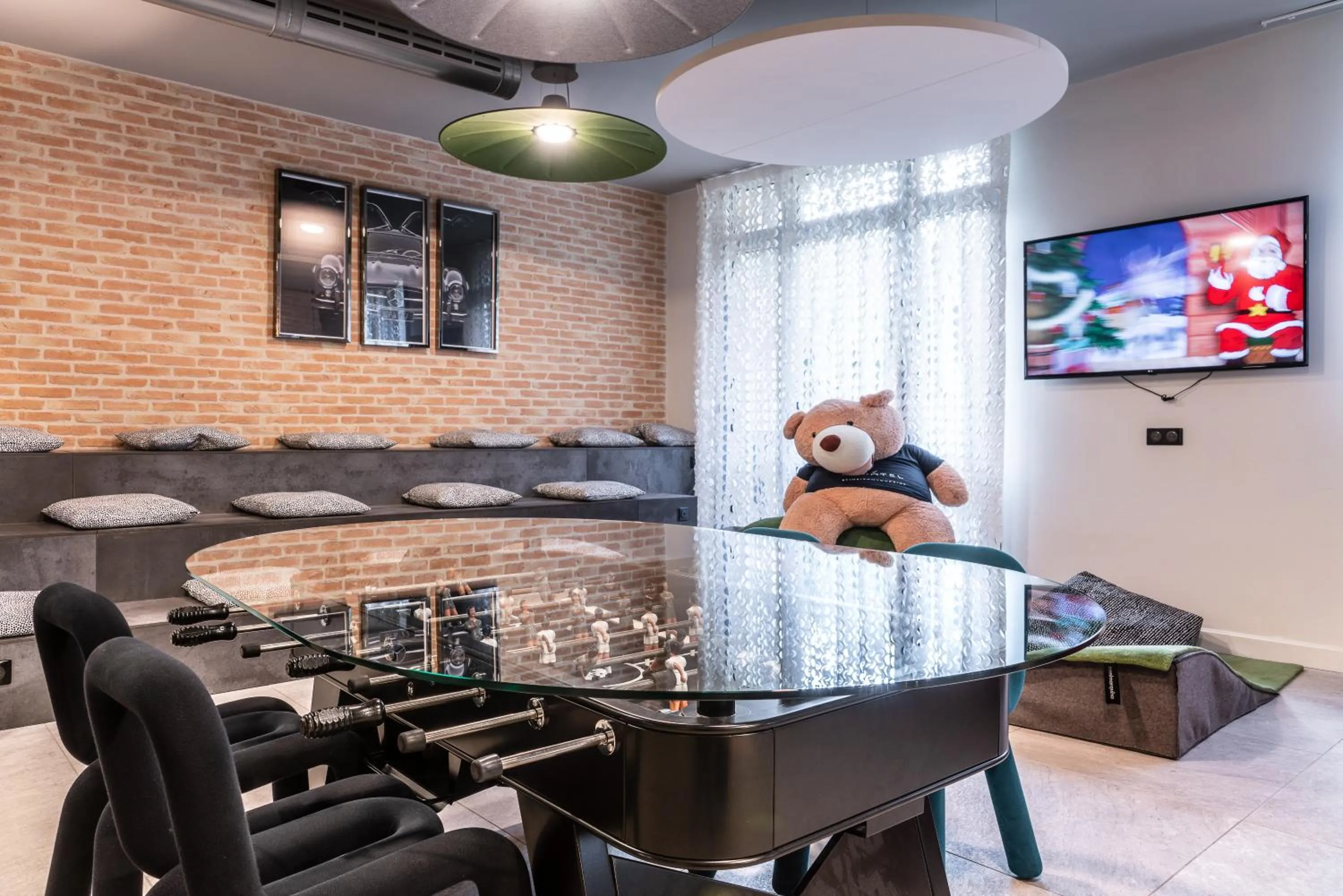 Seating area in Novotel Deauville Plage