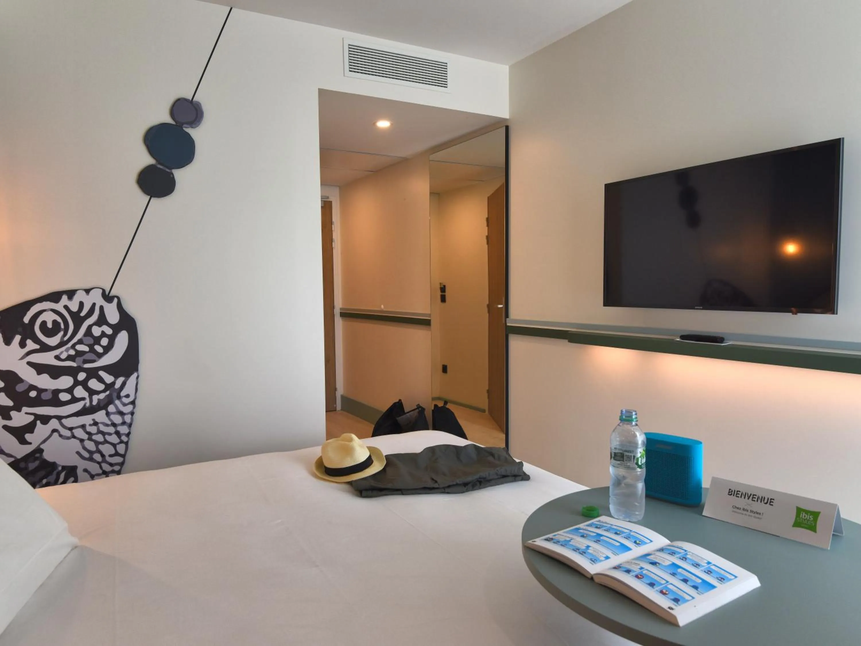 Bed in ibis Styles Arcachon Gujan Mestras