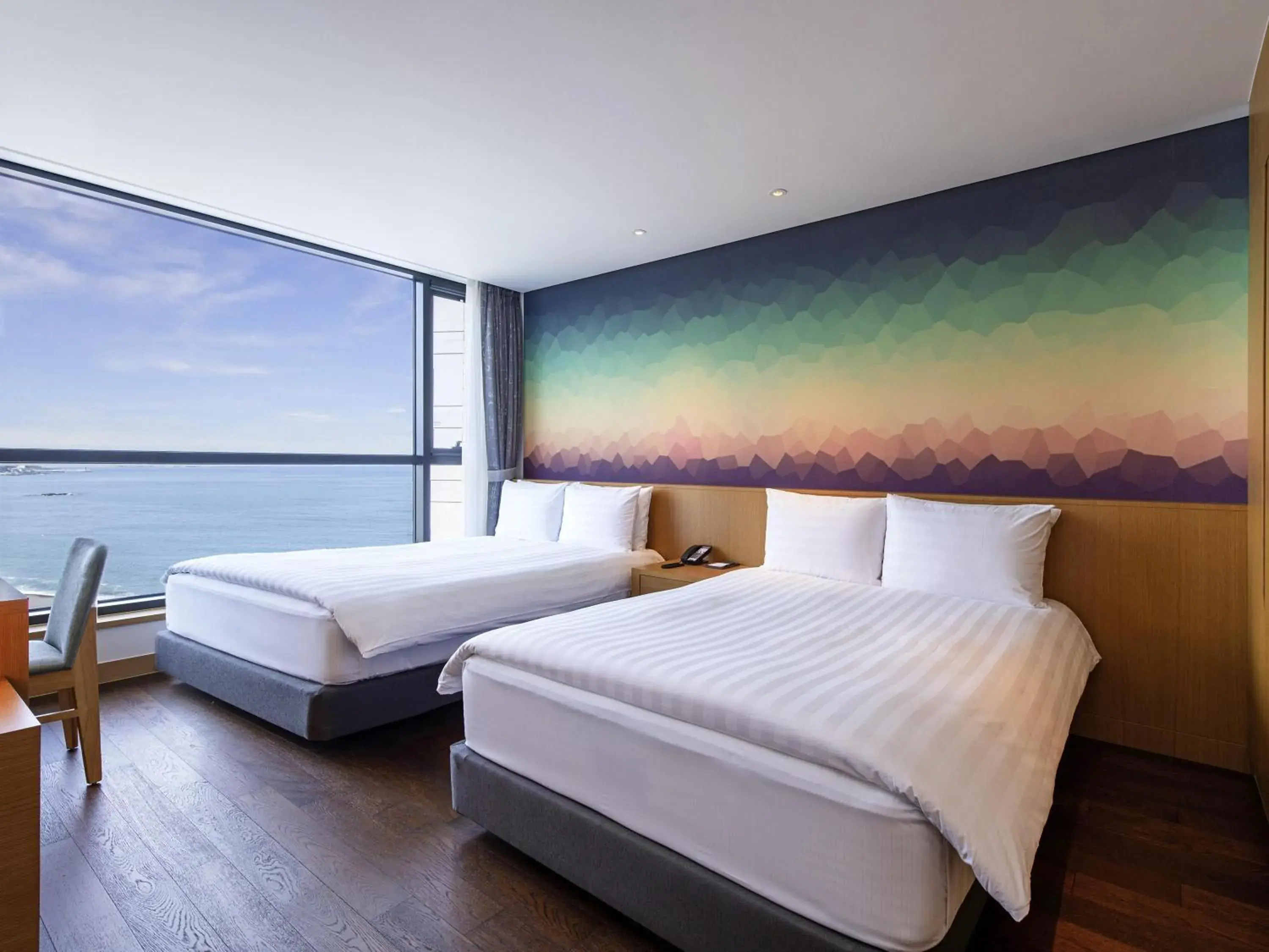 Triple Superior Suite with Partial Ocean View in Mercure Ambassador Ulsan Triple Superior Suite with Partial Ocean View in Mercure Ambassador Ulsan