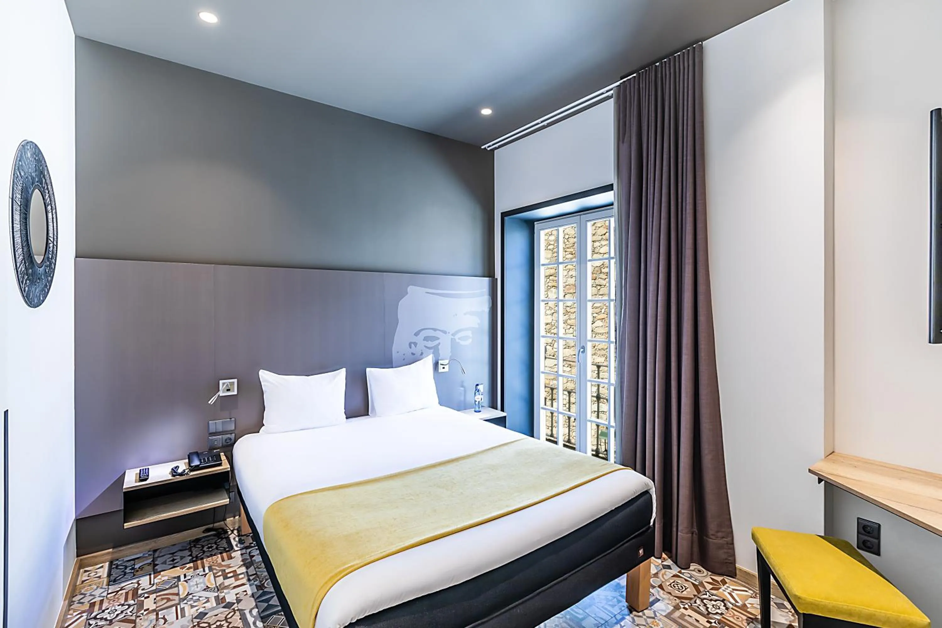 Bed in ibis Styles Chaves