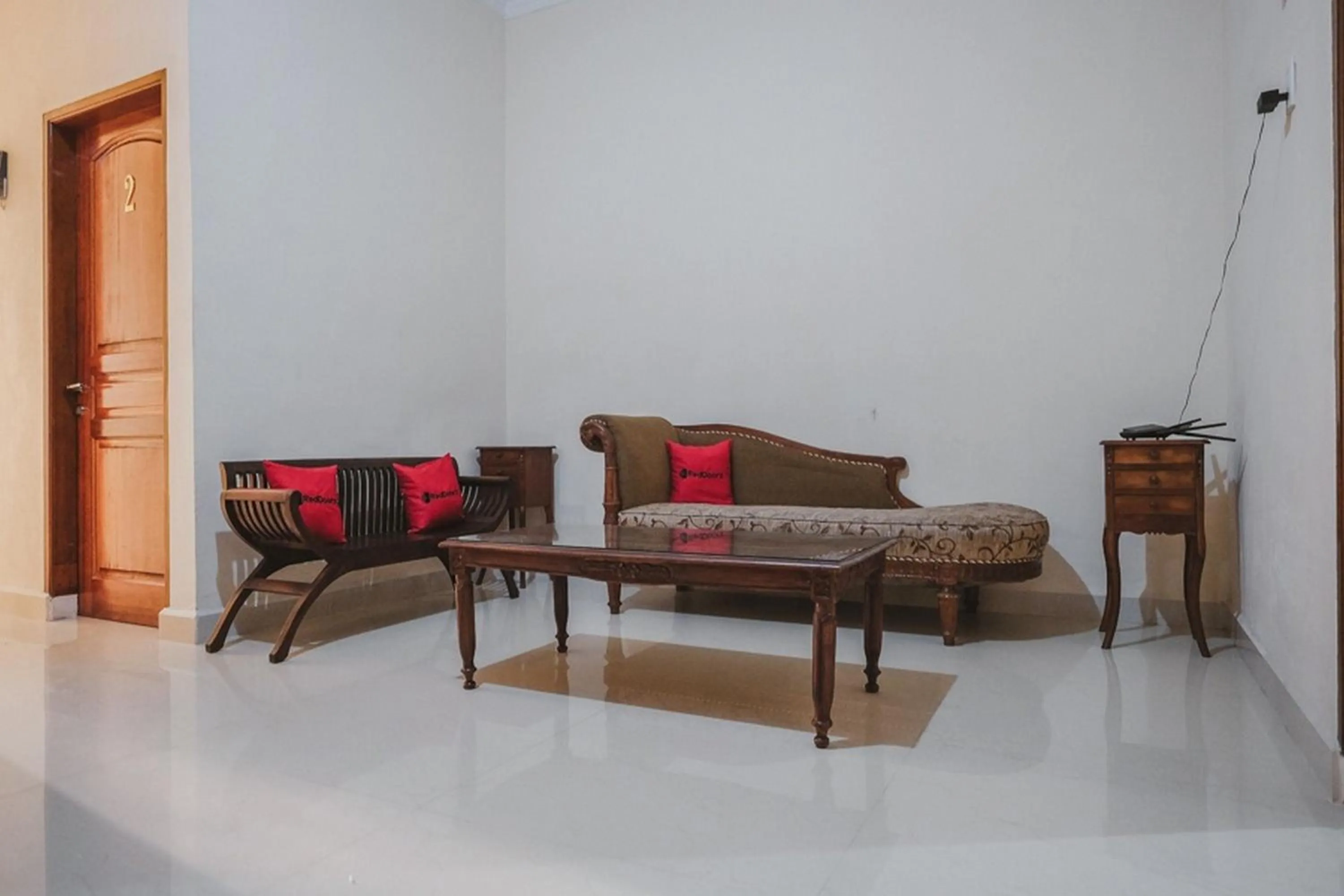 RedDoorz near Ringroad City Walks Medan