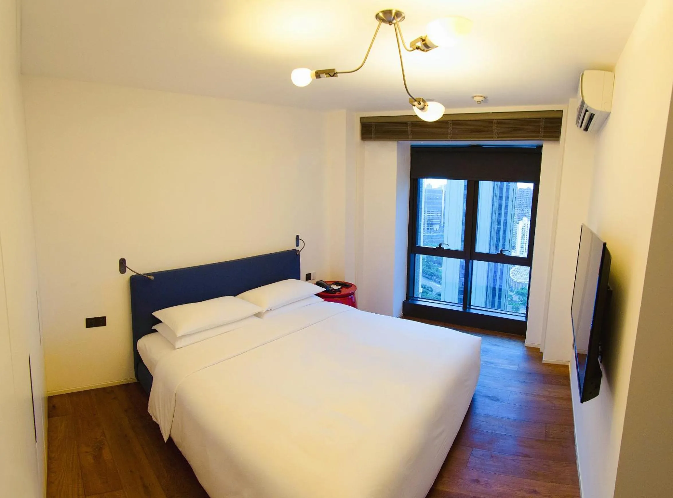 Bedroom, Bed in Hotel Kapok Shenzhen HouHai (Close to Shenzhen Bay)