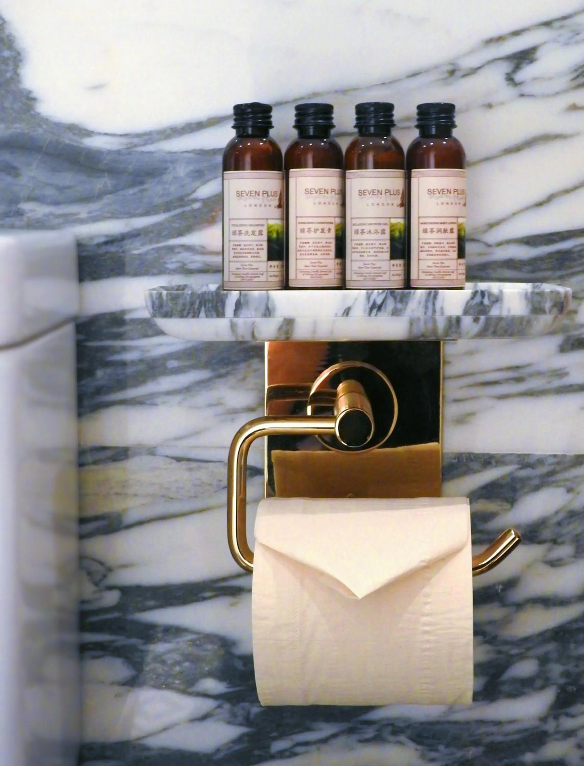 room service in Hotel Kapok Shenzhen HouHai (Close to Shenzhen Bay)