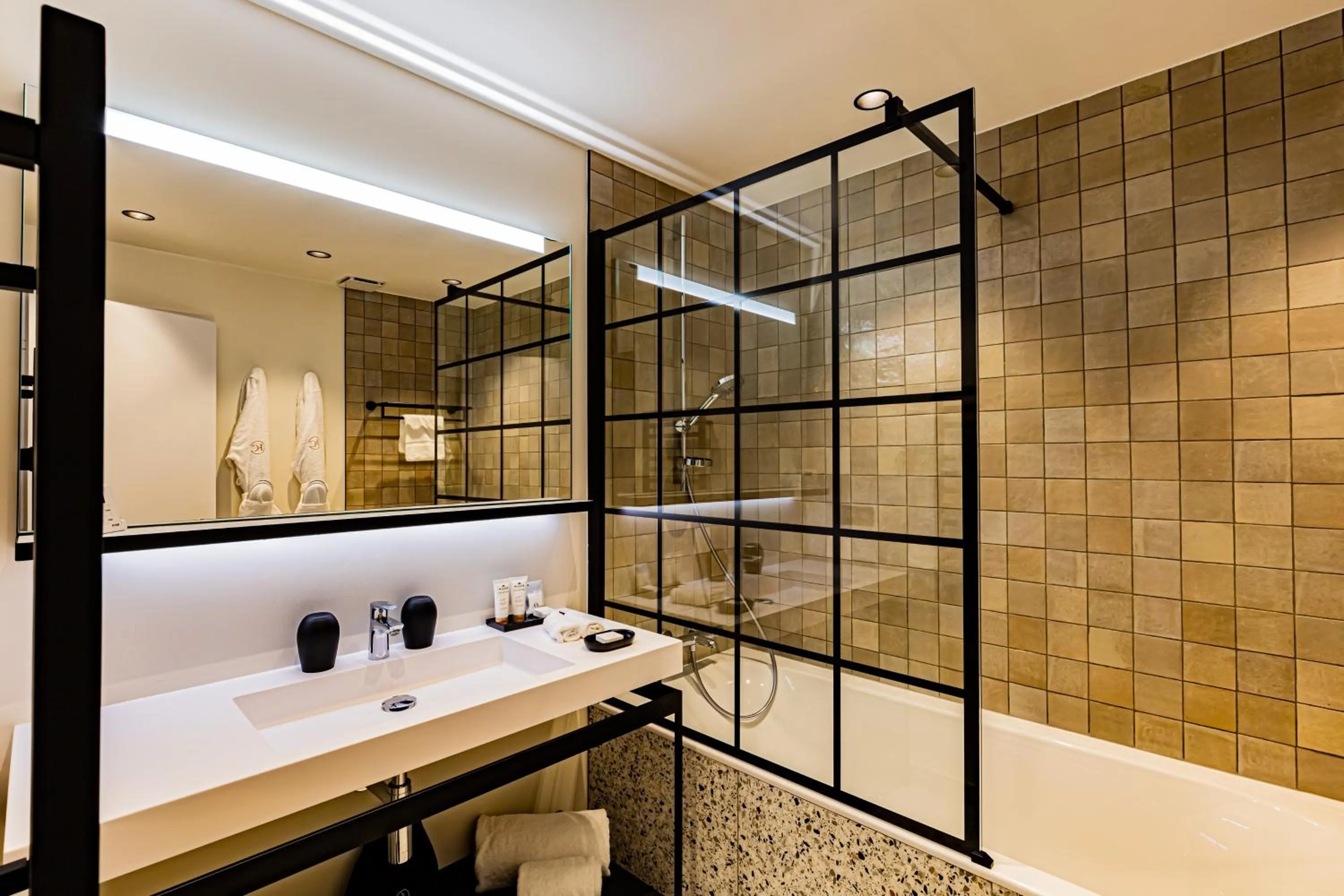 Bathroom in Cèdre Beaune, A Beauvallon Hotel & Spa