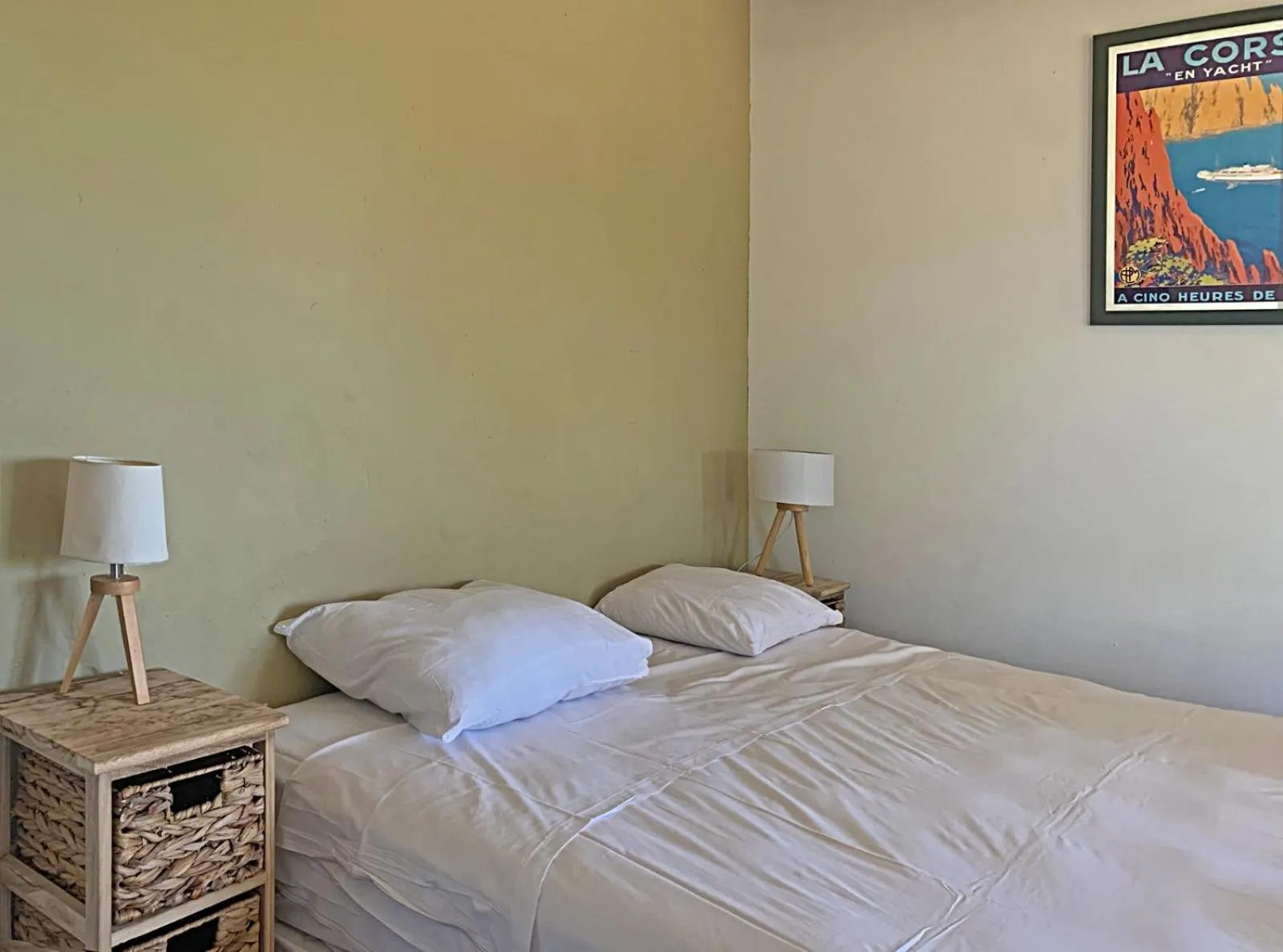 Bed in Résidence Maora Village