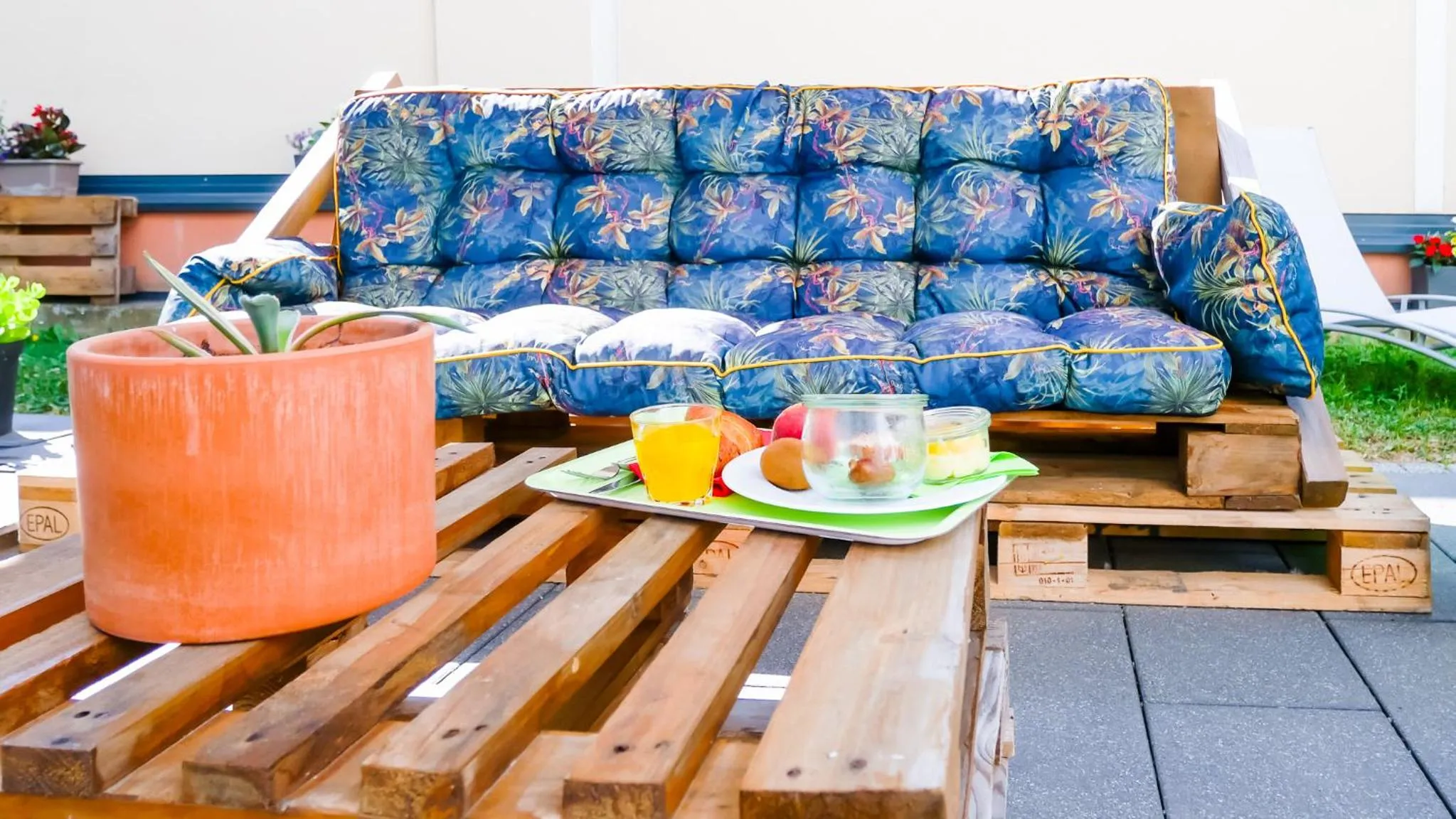 Patio in ibis Styles Montbéliard