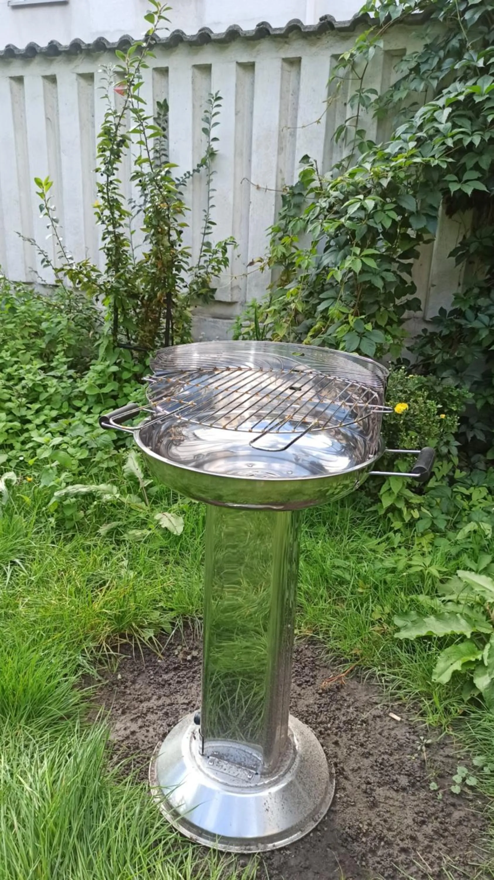 BBQ facilities in Willa Retro Hostel & Garden