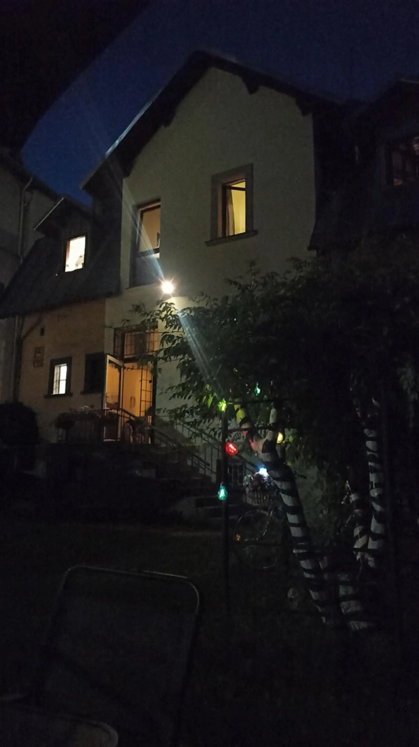 Property building in Willa Retro Hostel & Garden