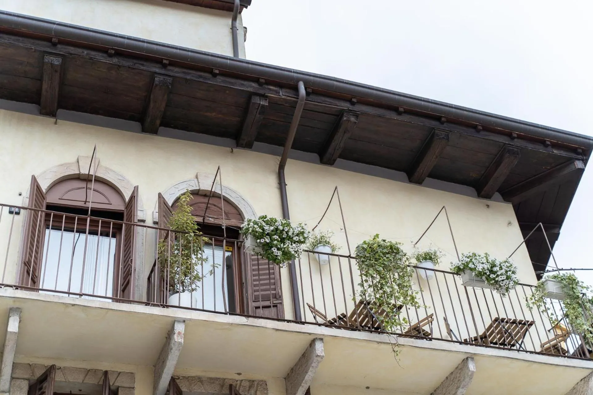 Facade/entrance in Arena Balcony