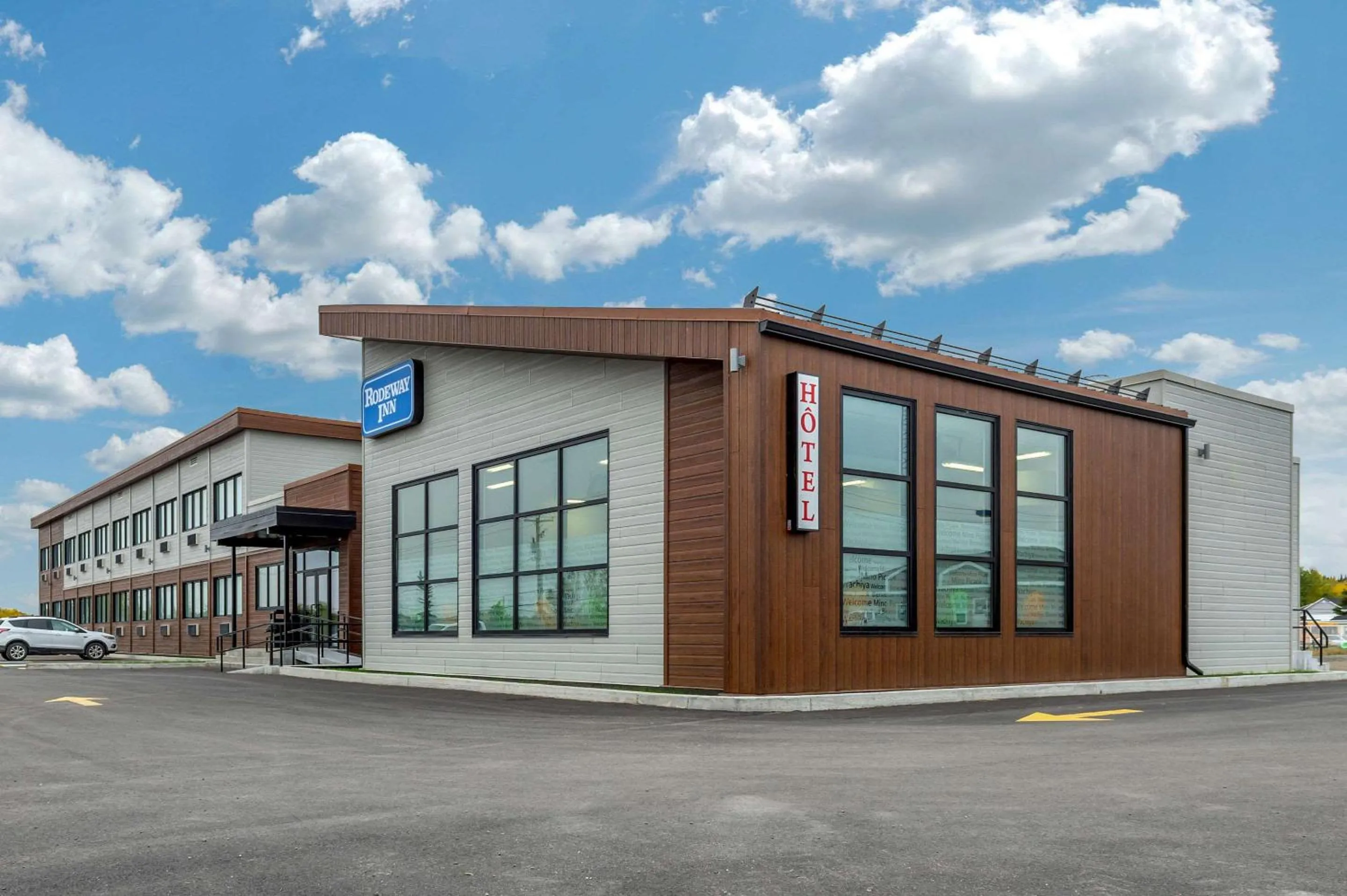 Property building in Rodeway Inn