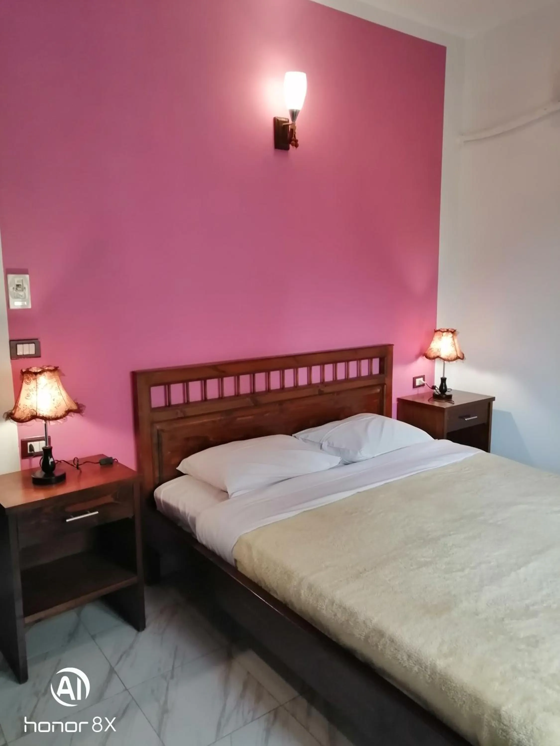 Photo of the whole room, Bed in Al Hambra Hotel