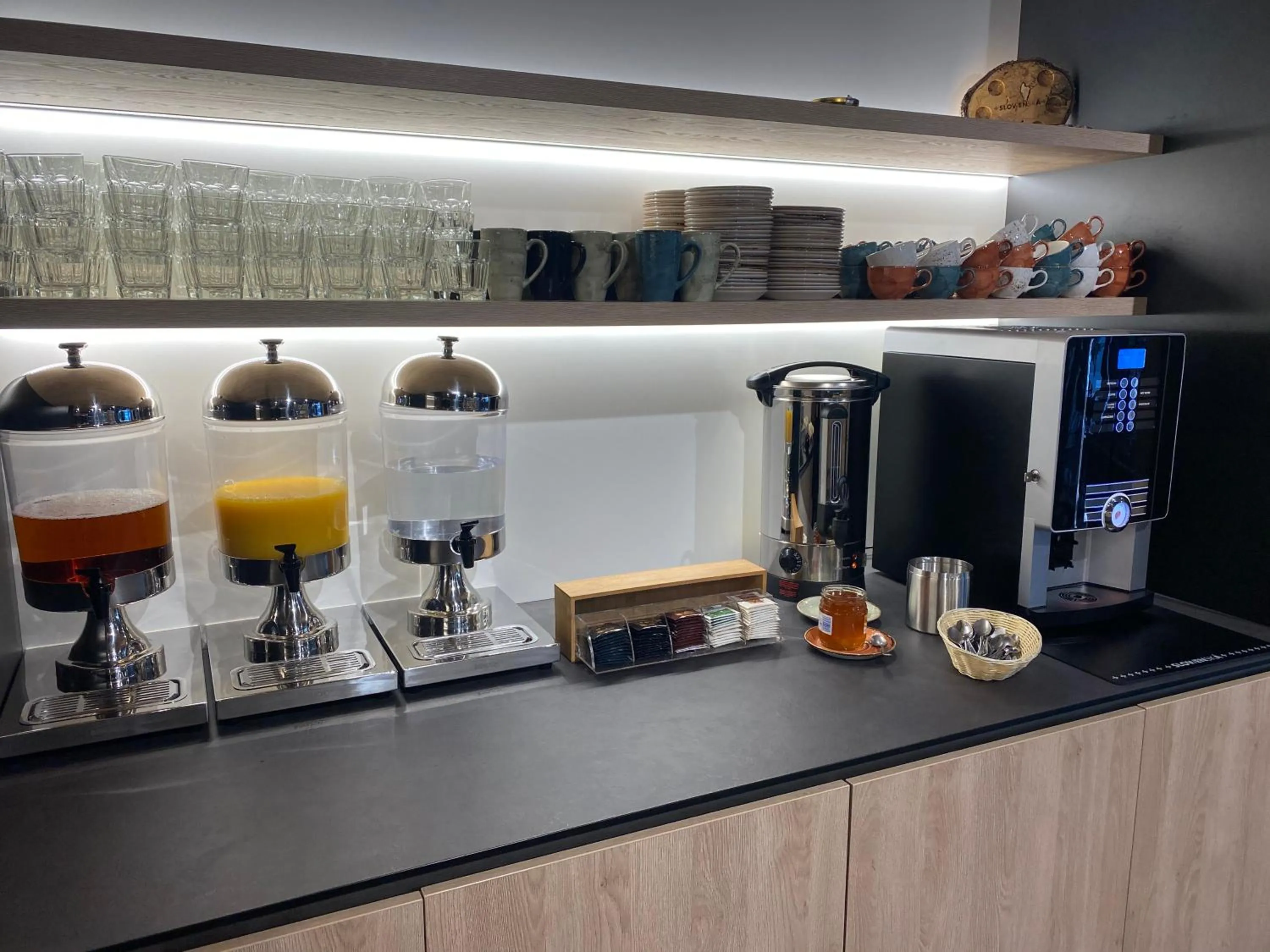 Breakfast in Apartmánový Hotel HREBIENOK RESORT