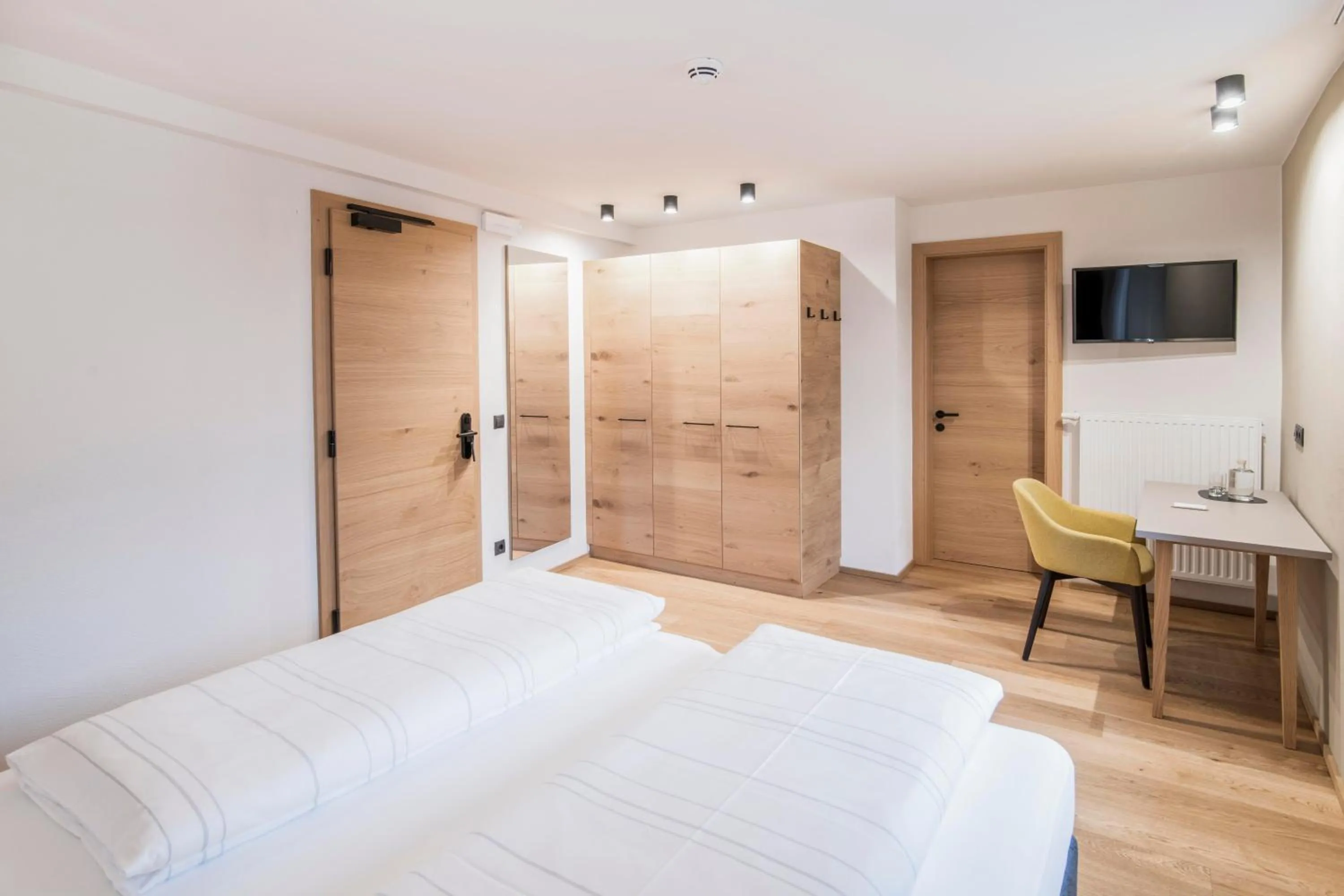 Photo of the whole room, Bed in Hotel Wieser