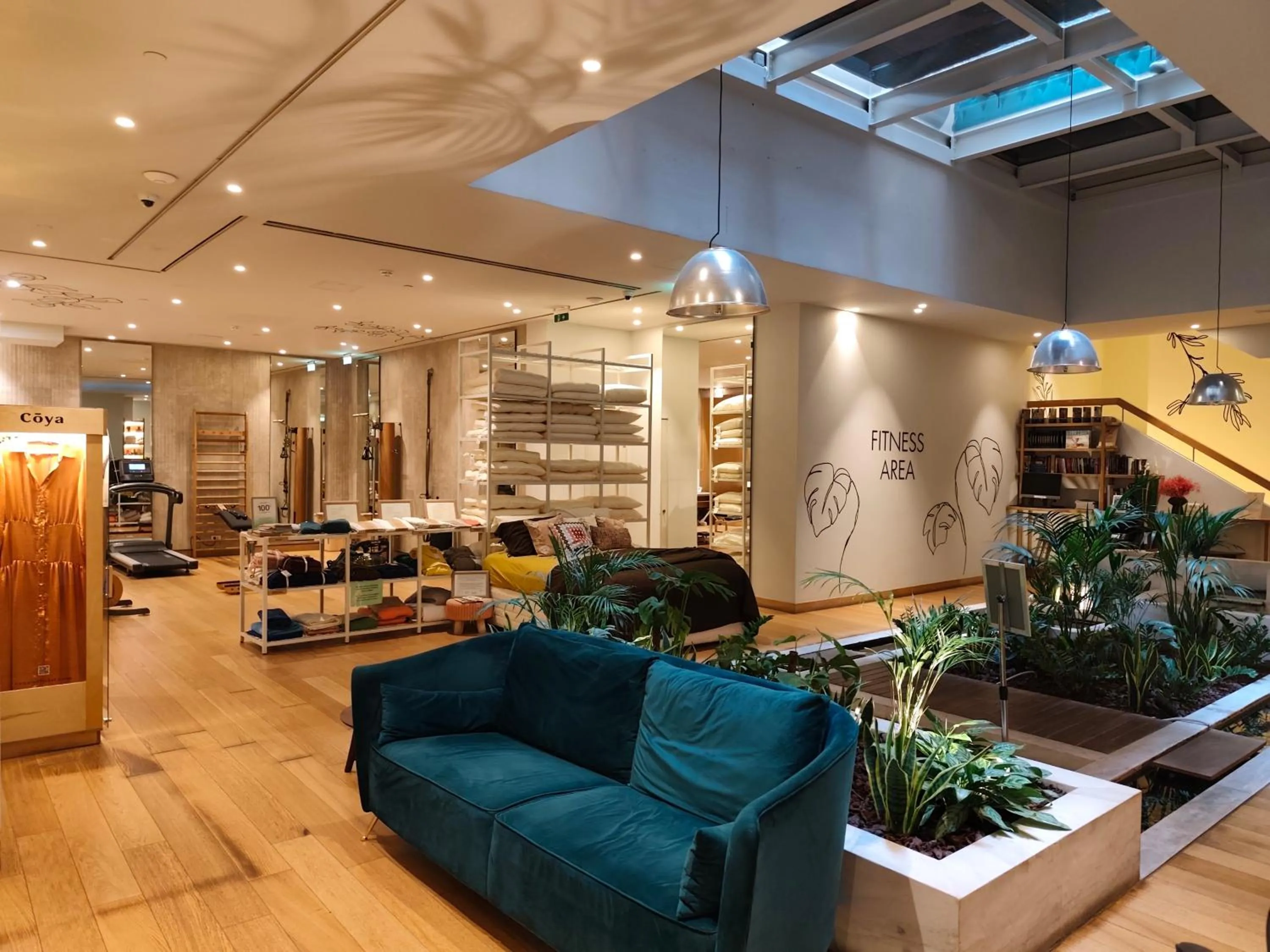 Fitness centre/facilities in Coco-mat Athens BC