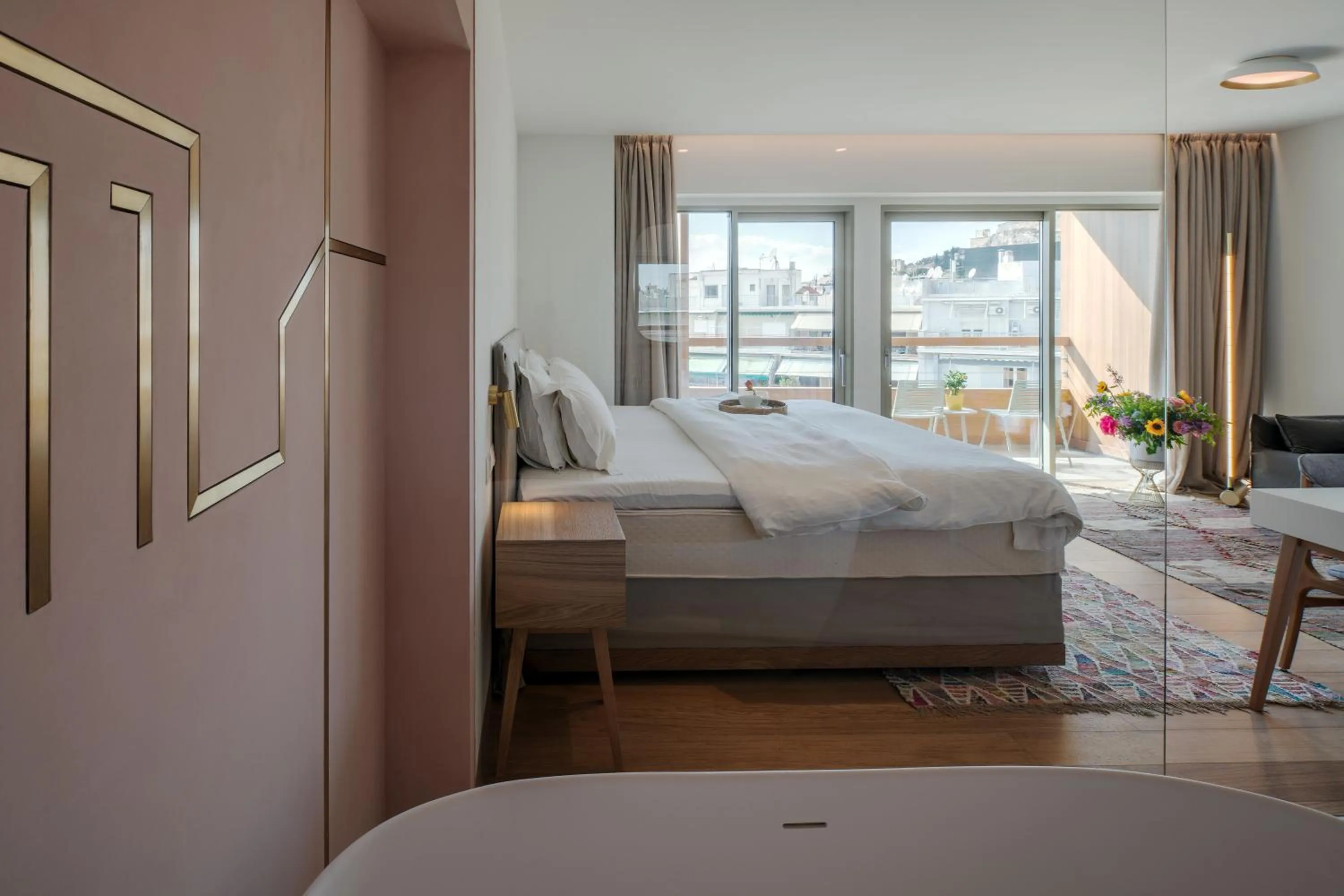 Decorative detail, Bed in Coco-mat Athens BC