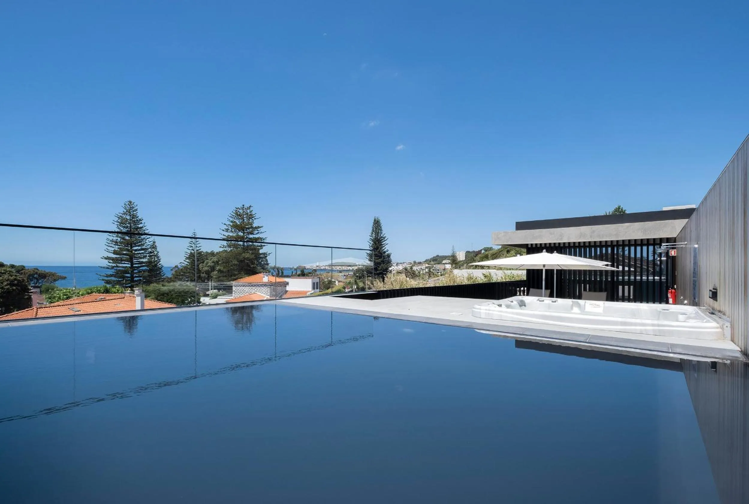 Pool view in Aqua - Pópulo Eco Village